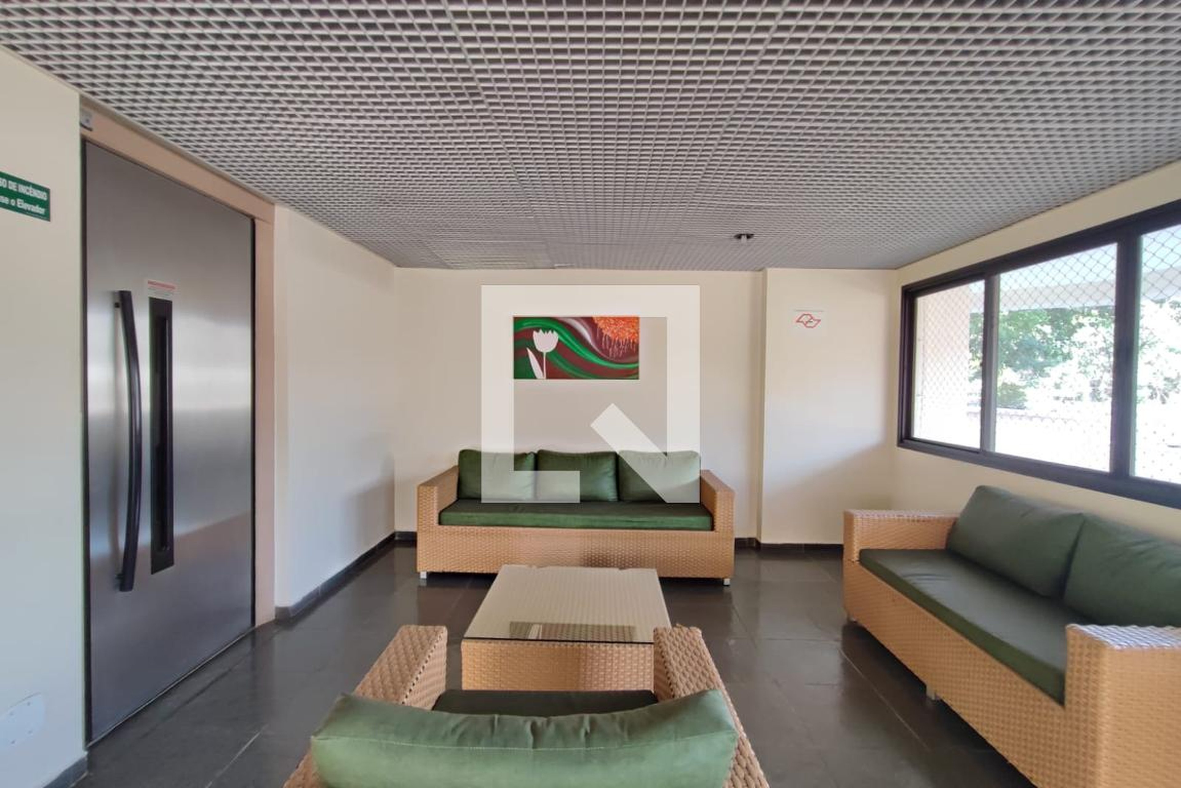 Hall social - Ile de Saint Louis