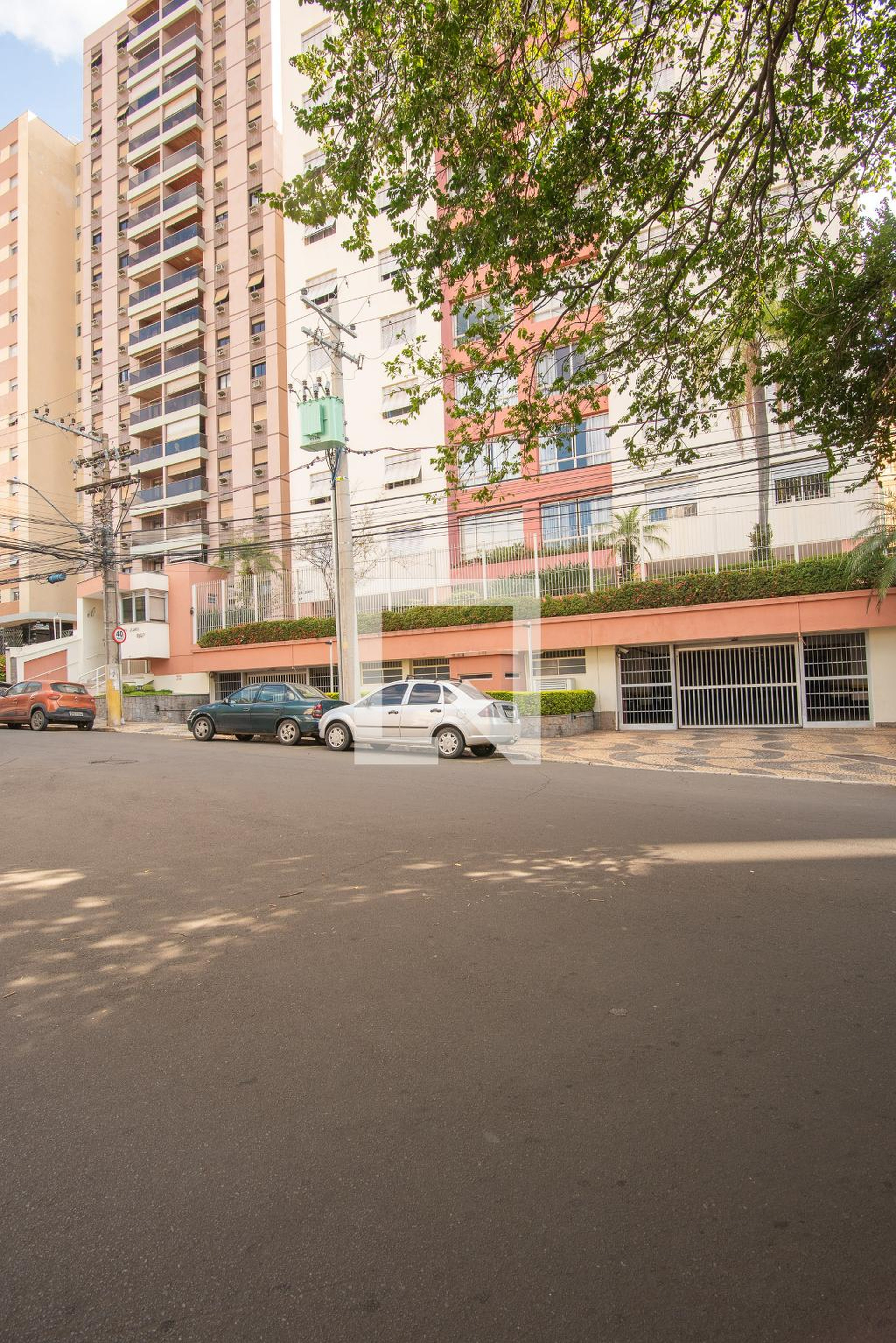 Fachada do Prédio Condomínio em Avenida Dona Libânia, 1897
