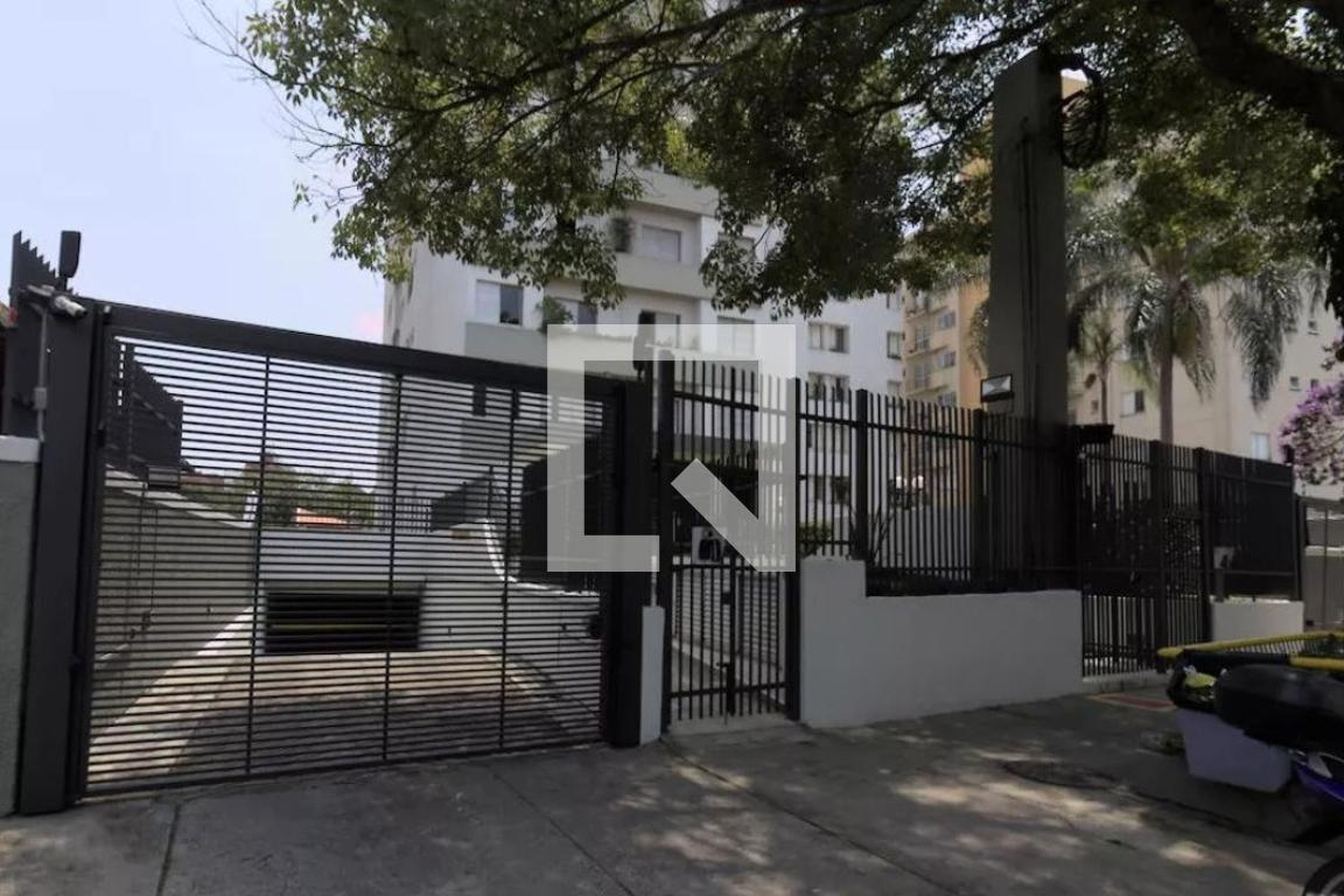 Fachada Condomínio Es. Morada das Perdizes