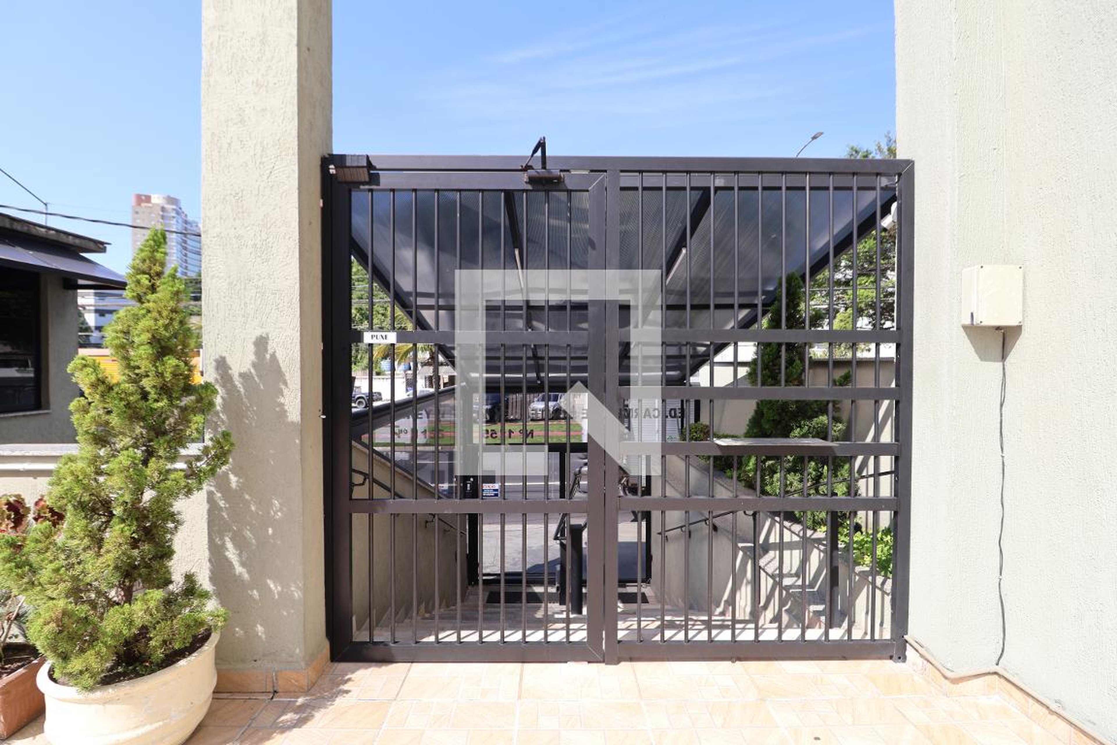 Fachada Condomínio em Avenida Dom Pedro I, 1155