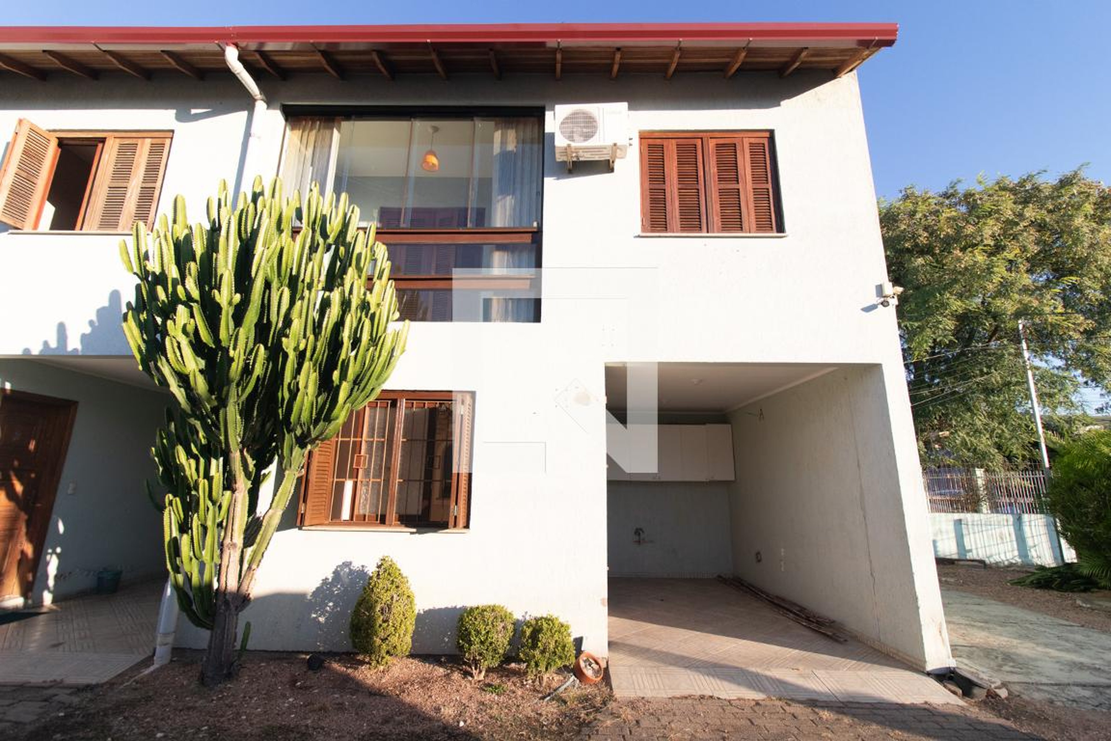 Fachada Condomínio em Rua Dona Firmina, 170