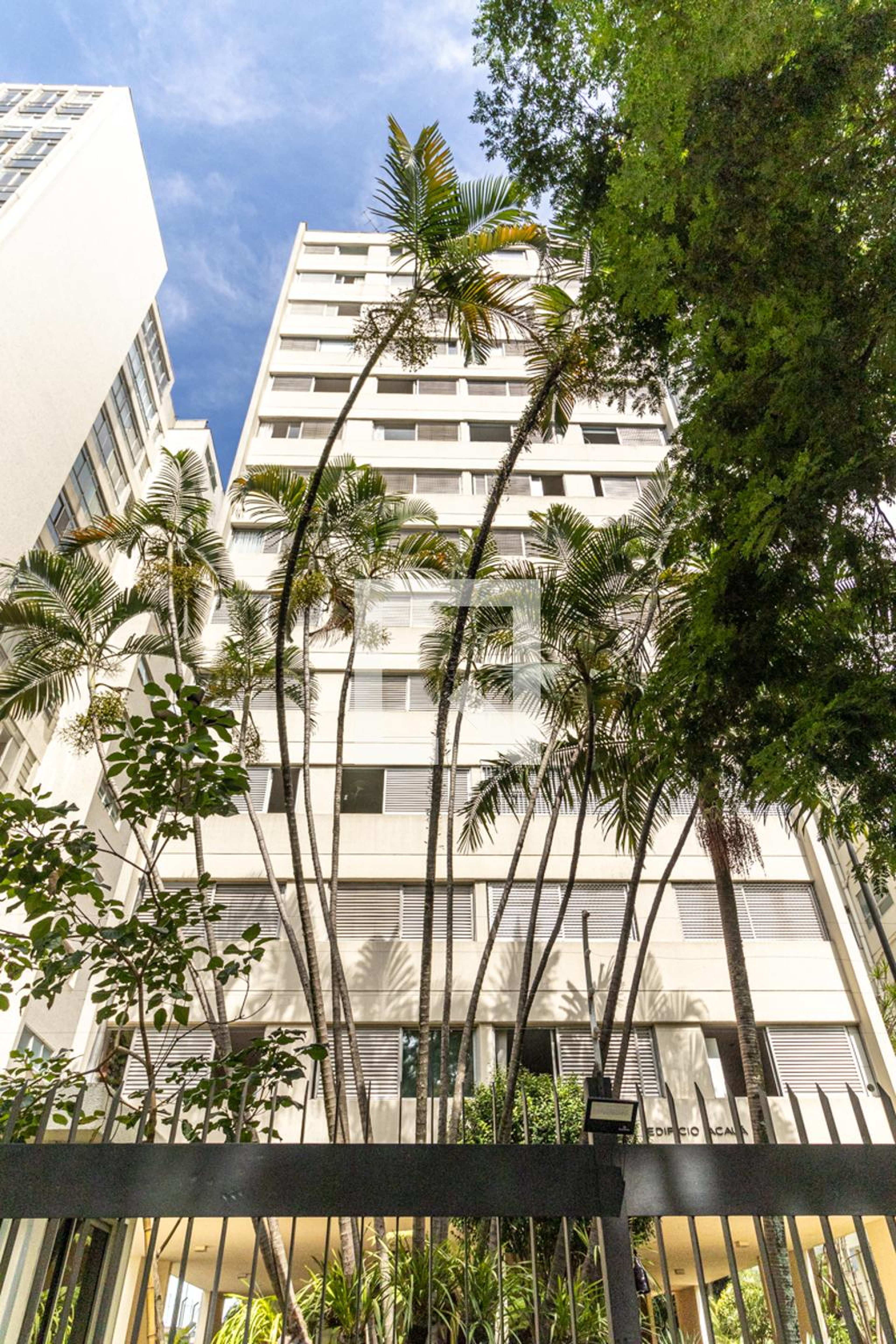 Fachada Edifício Acauã