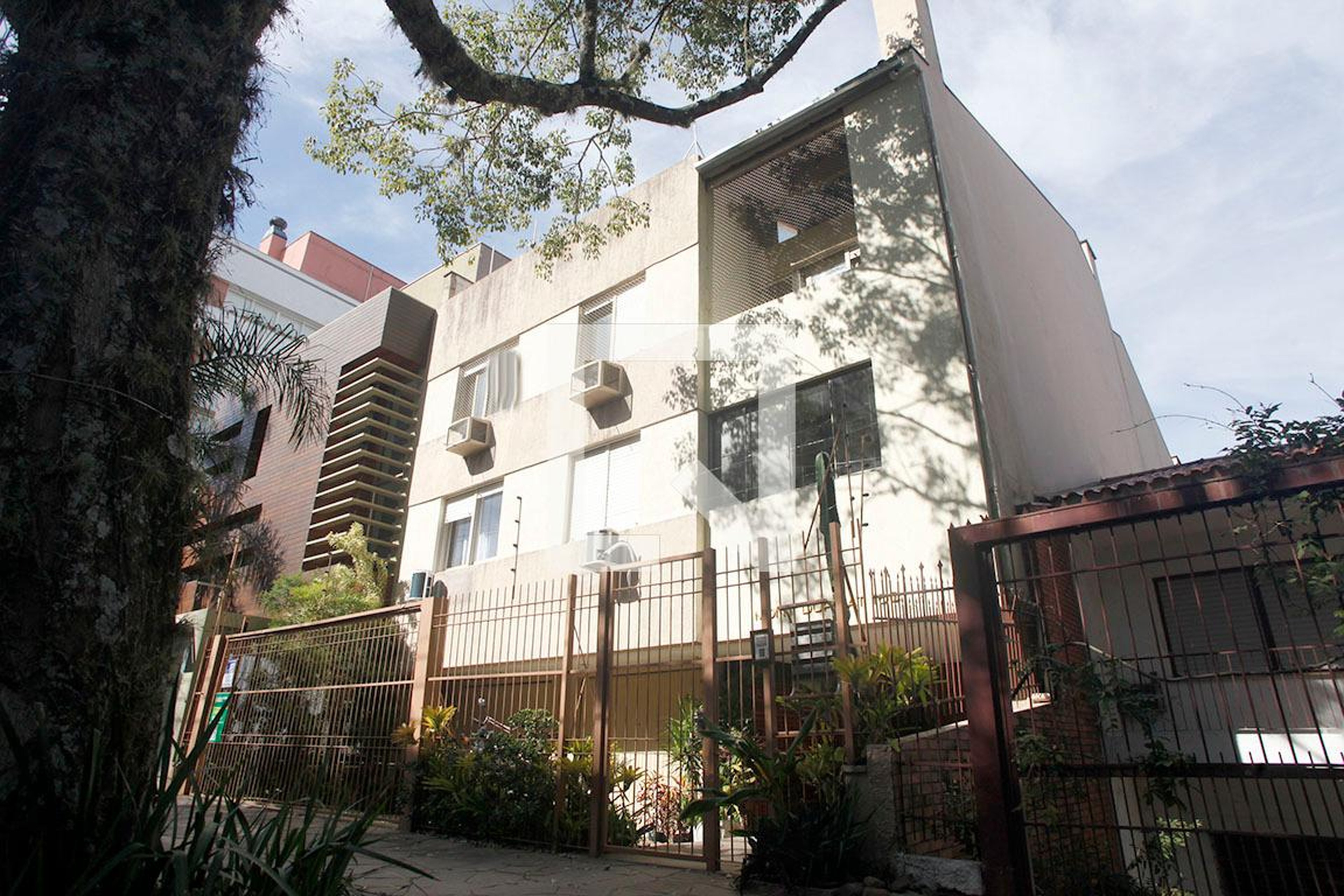 Fachada Condomínio em Rua Visconde Duprat, 163