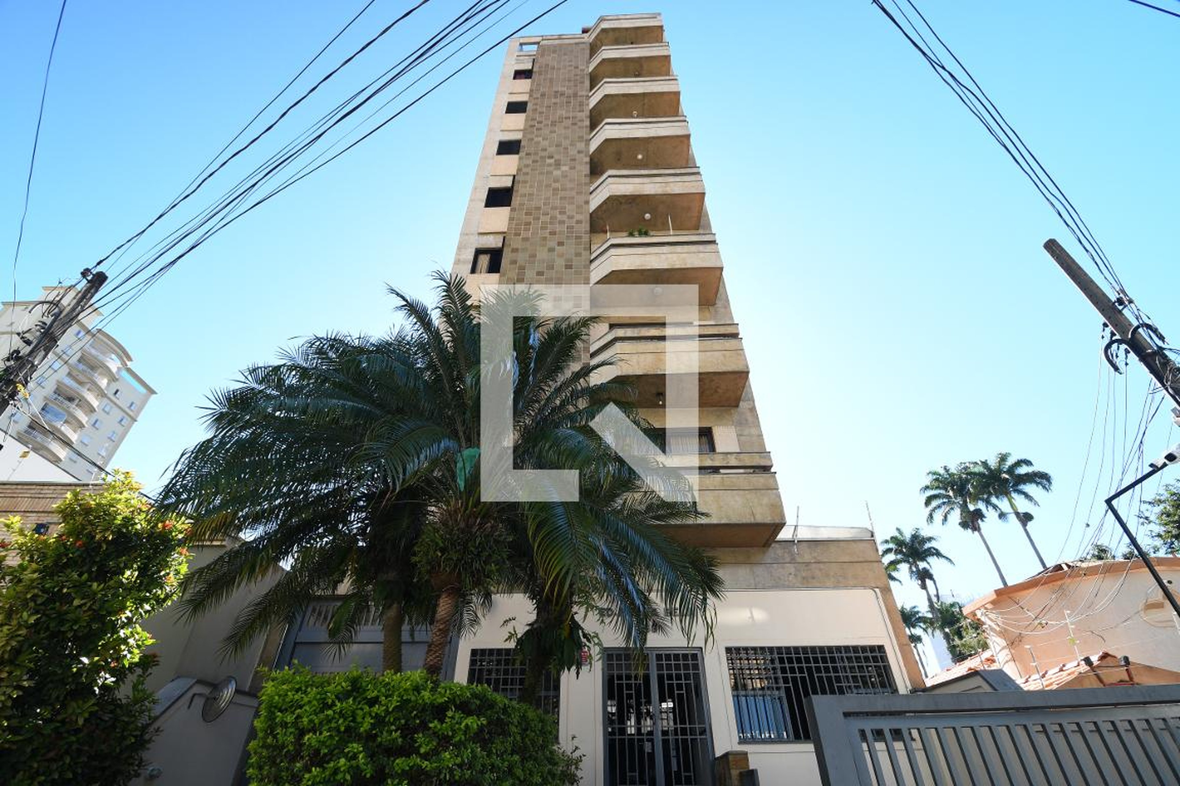 Fachada do Prédio Condomínio Pedra Bela