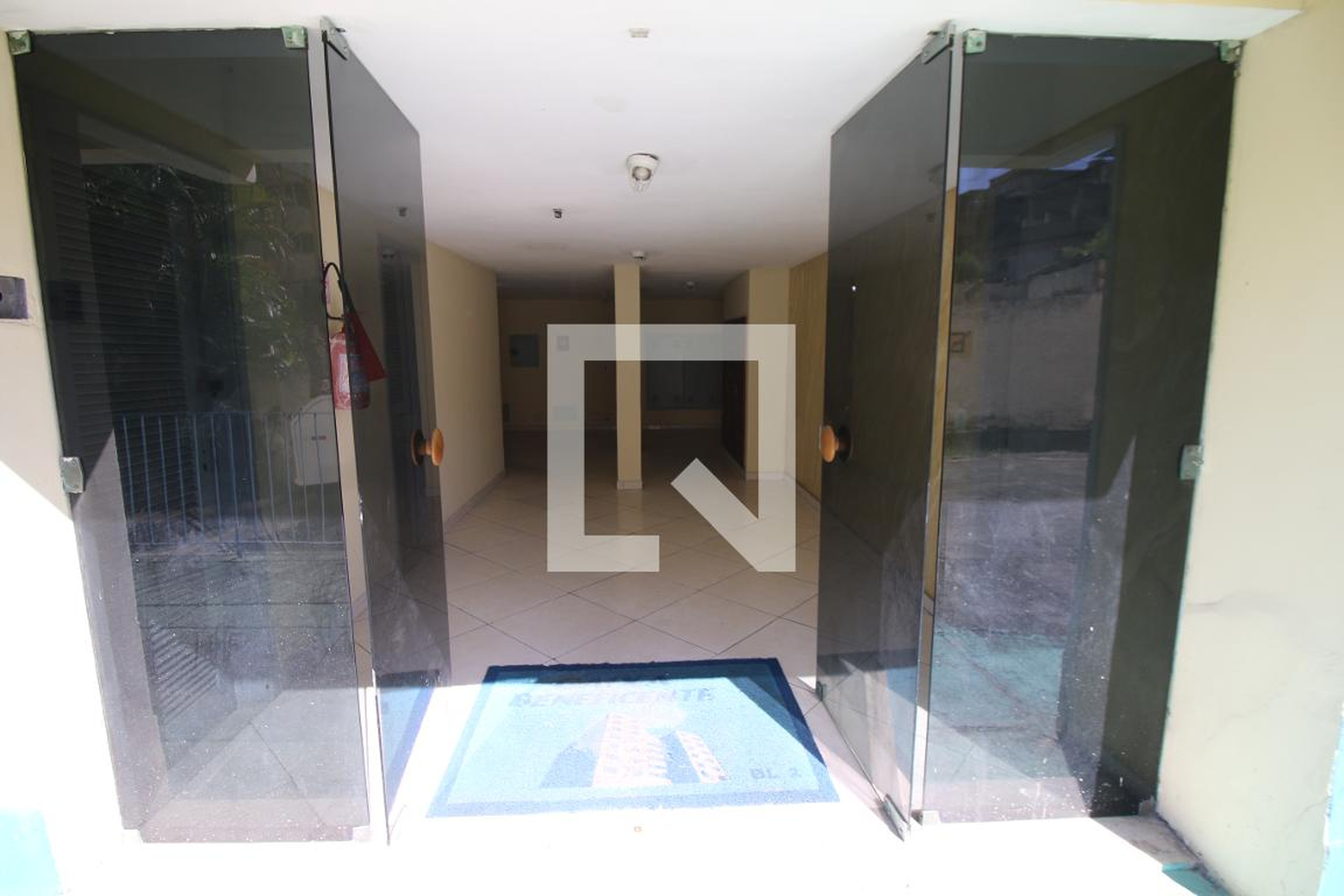 Hall de entrada - Alferes Tiradentes