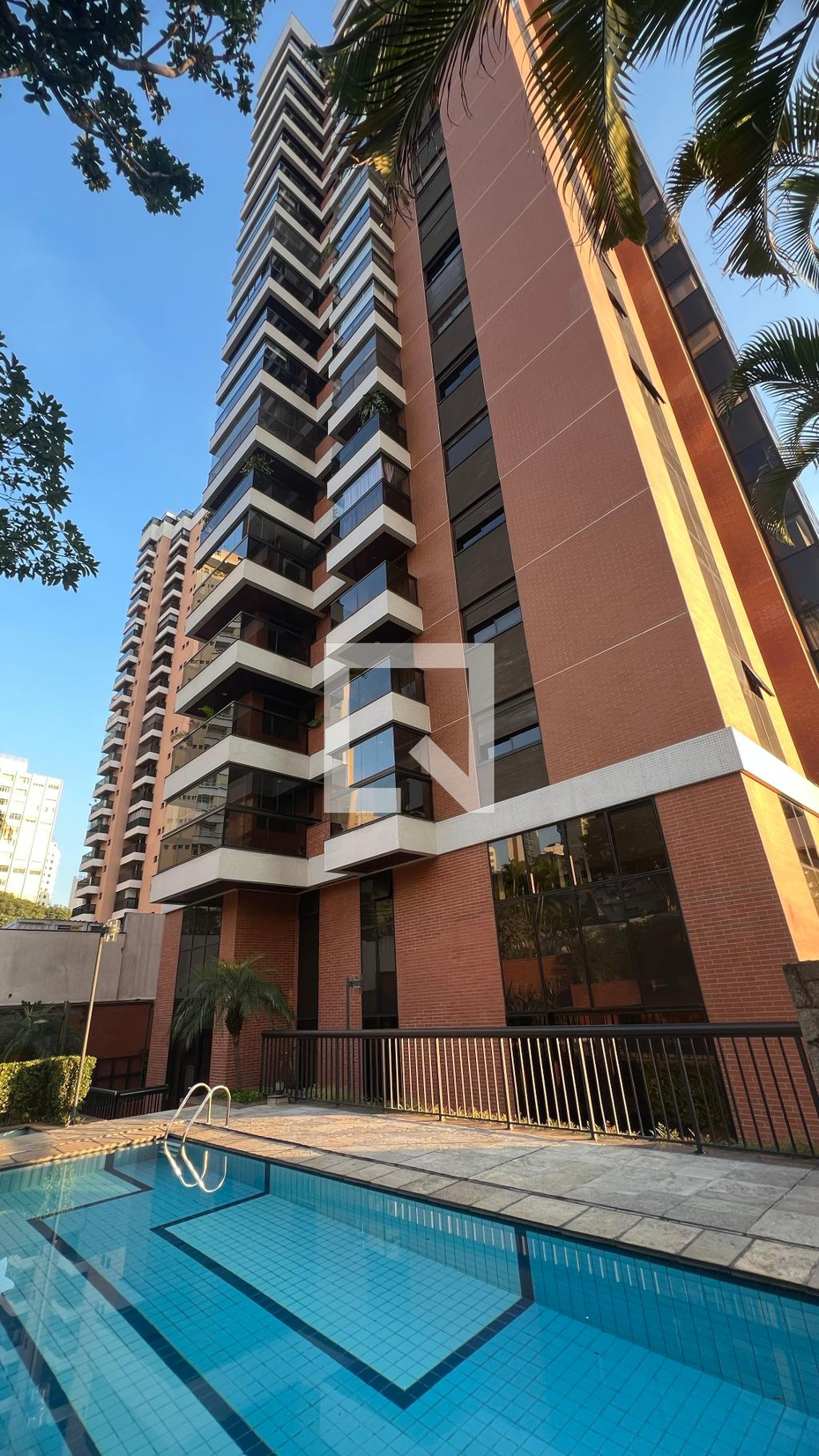 Fachada Condomínio Mansão Duke de Wellington