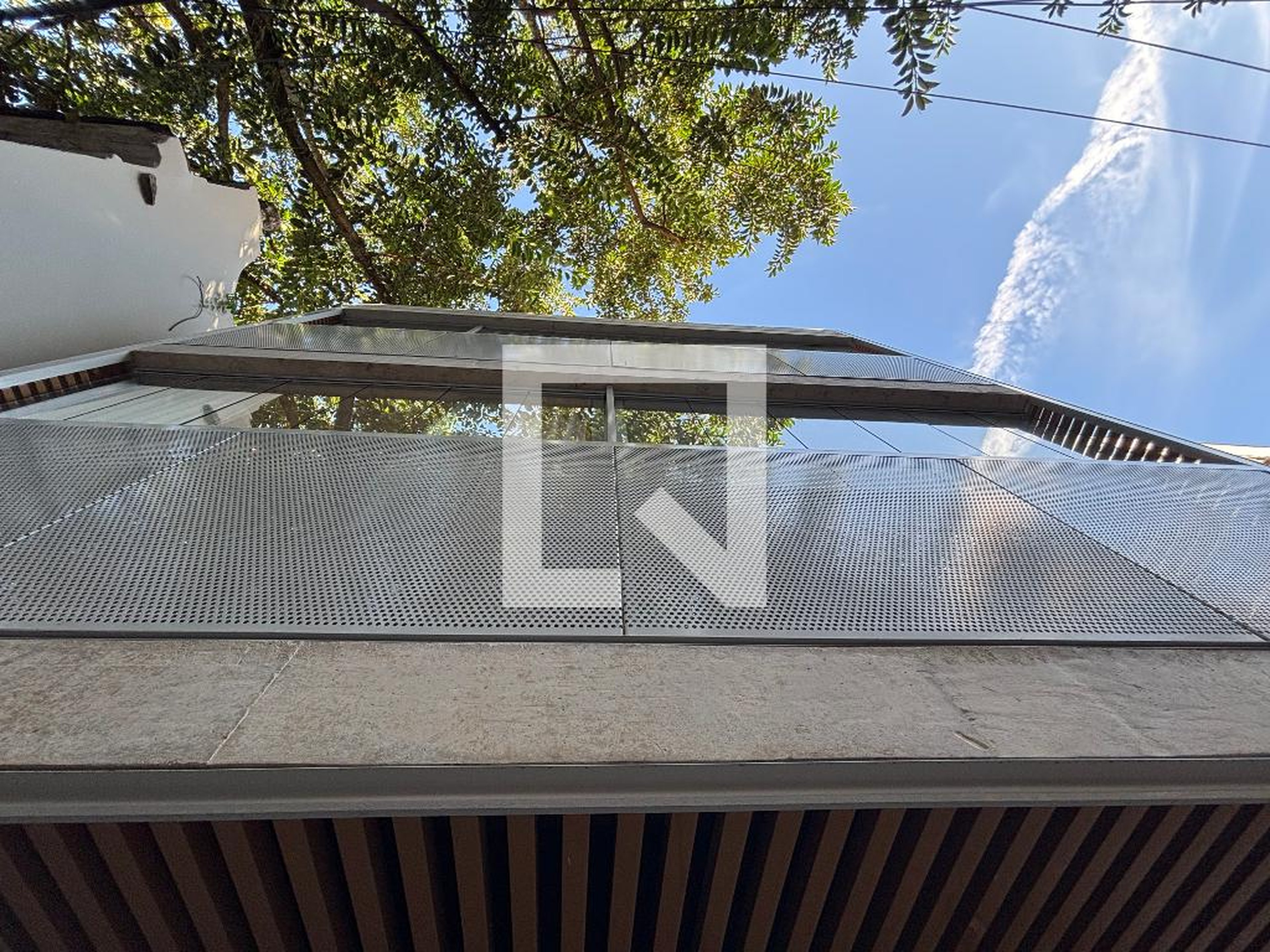 Fachada Condomínio em Rua Sorocaba, 176