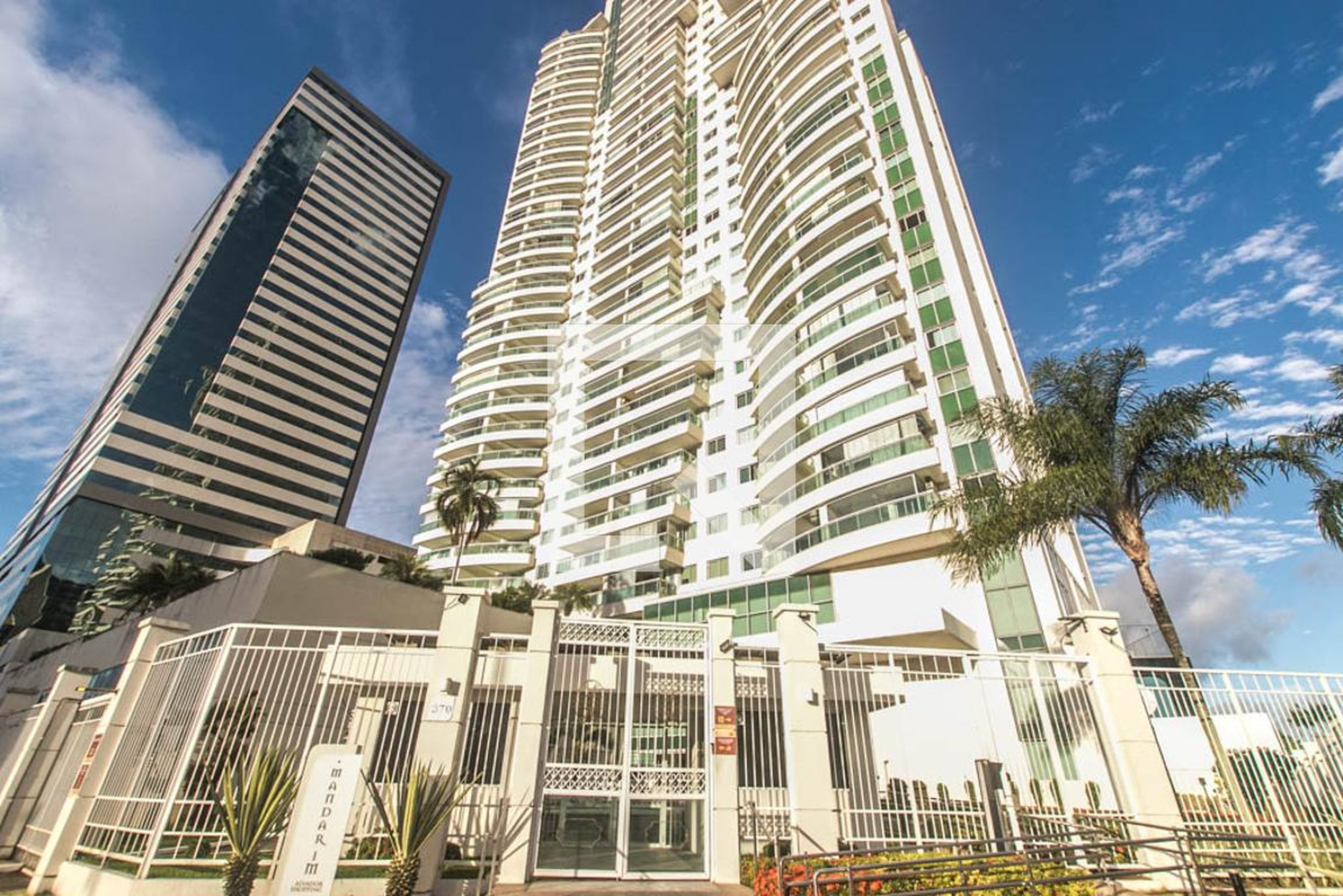 Fachada Condomínio Mandarim