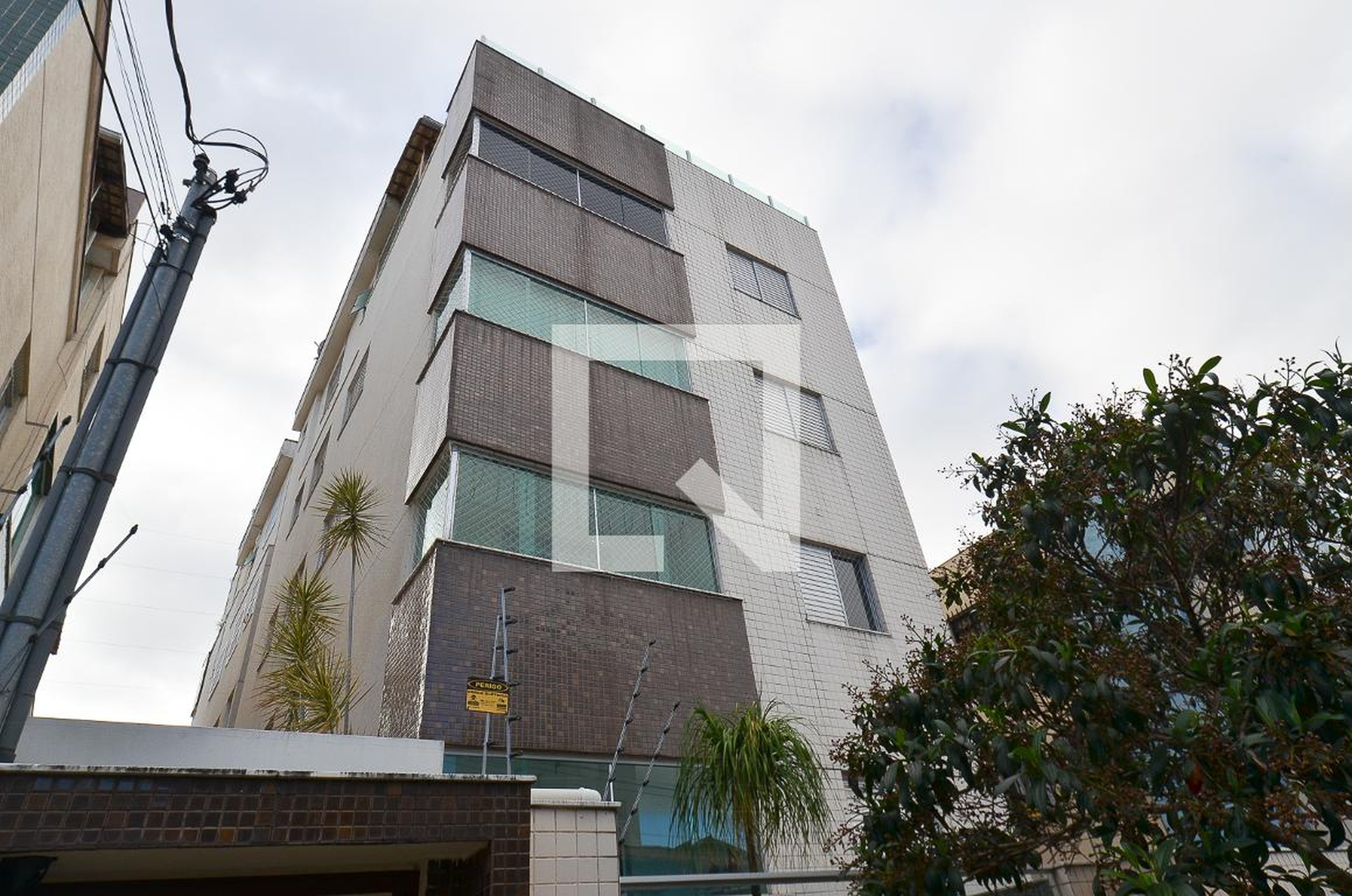 Fachada Condomínio em Rua Fobos, 190