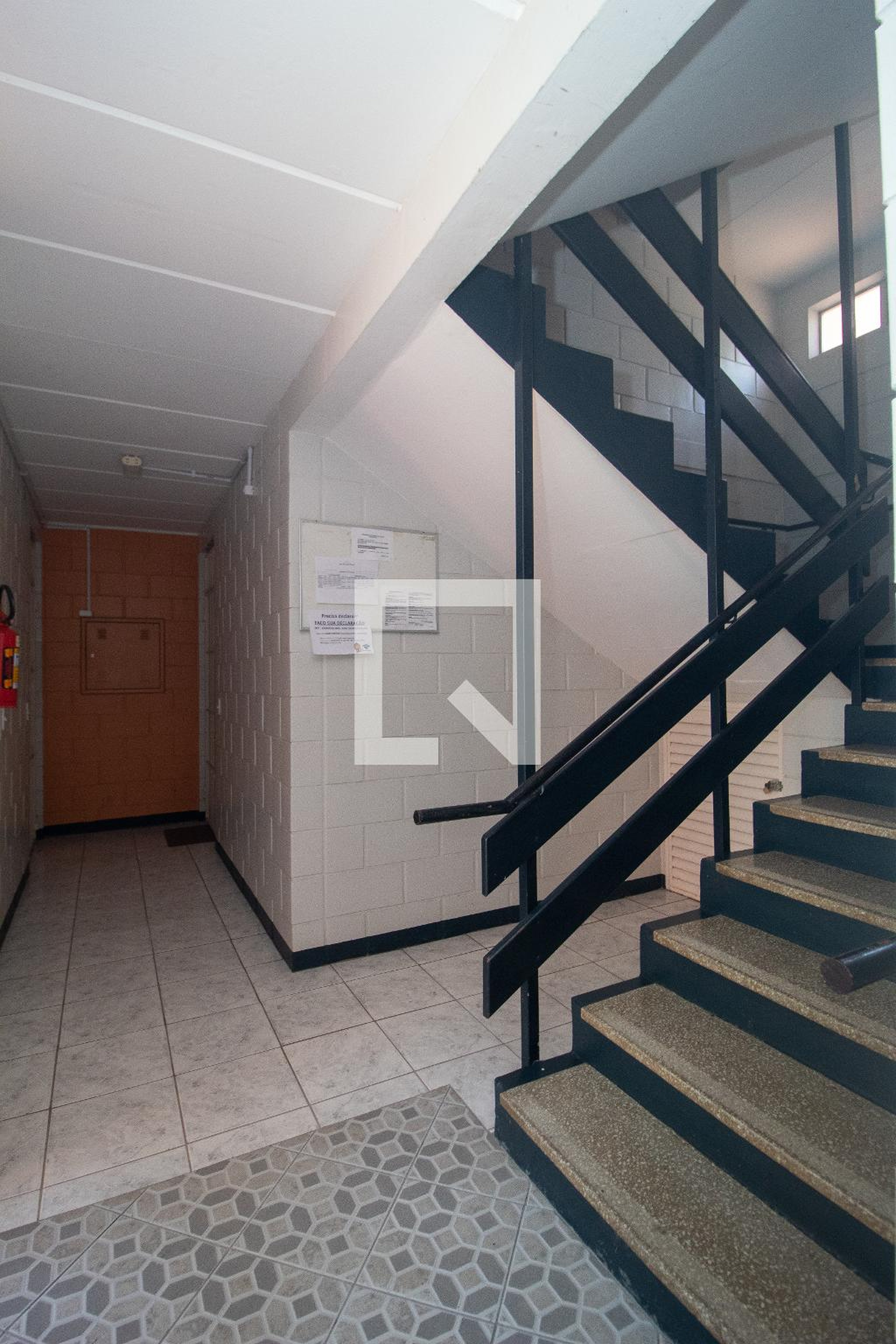 Hall de entrada - Esplanada do Poente