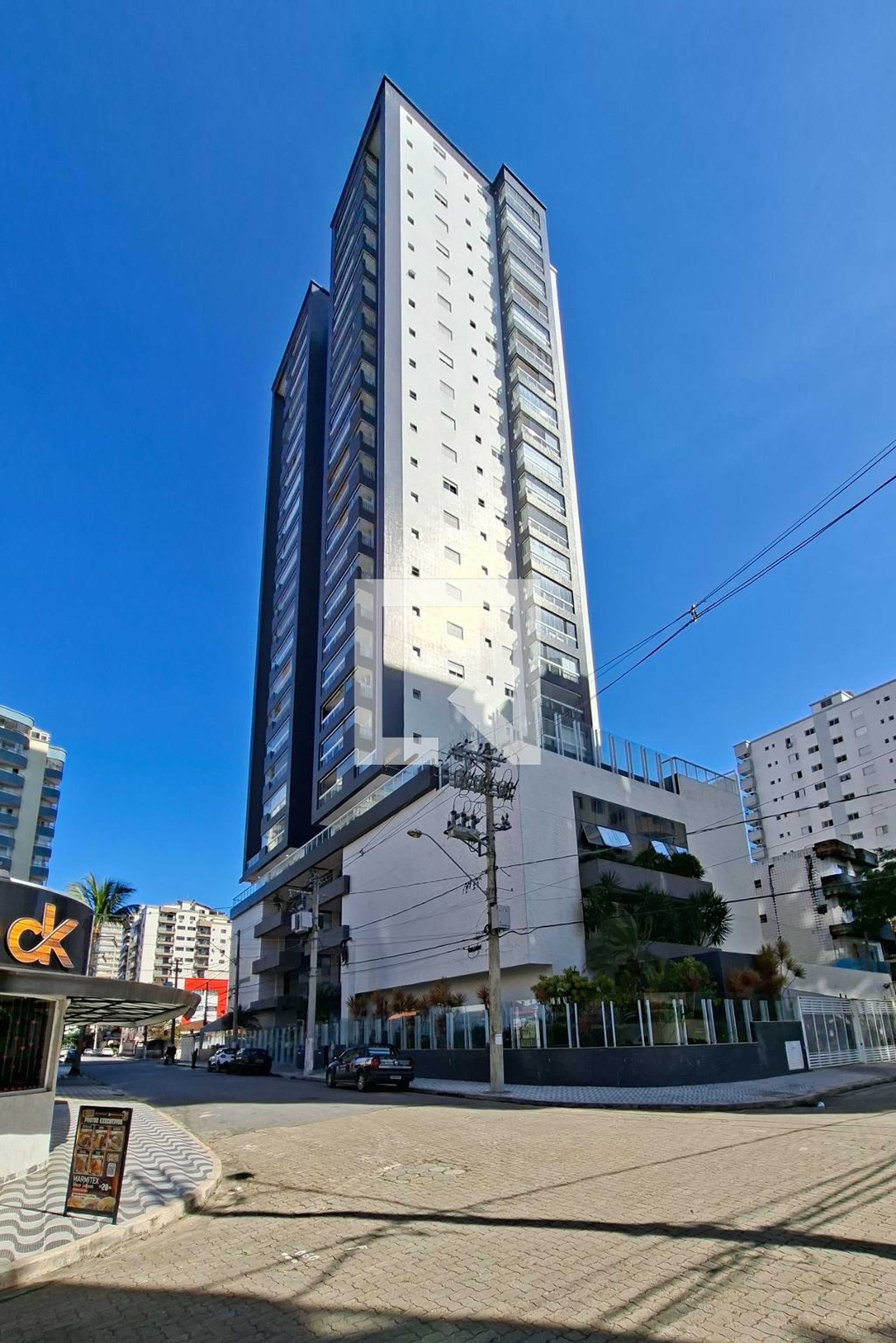 Fachada do Prédio Residencial José Roberto Garcia 2