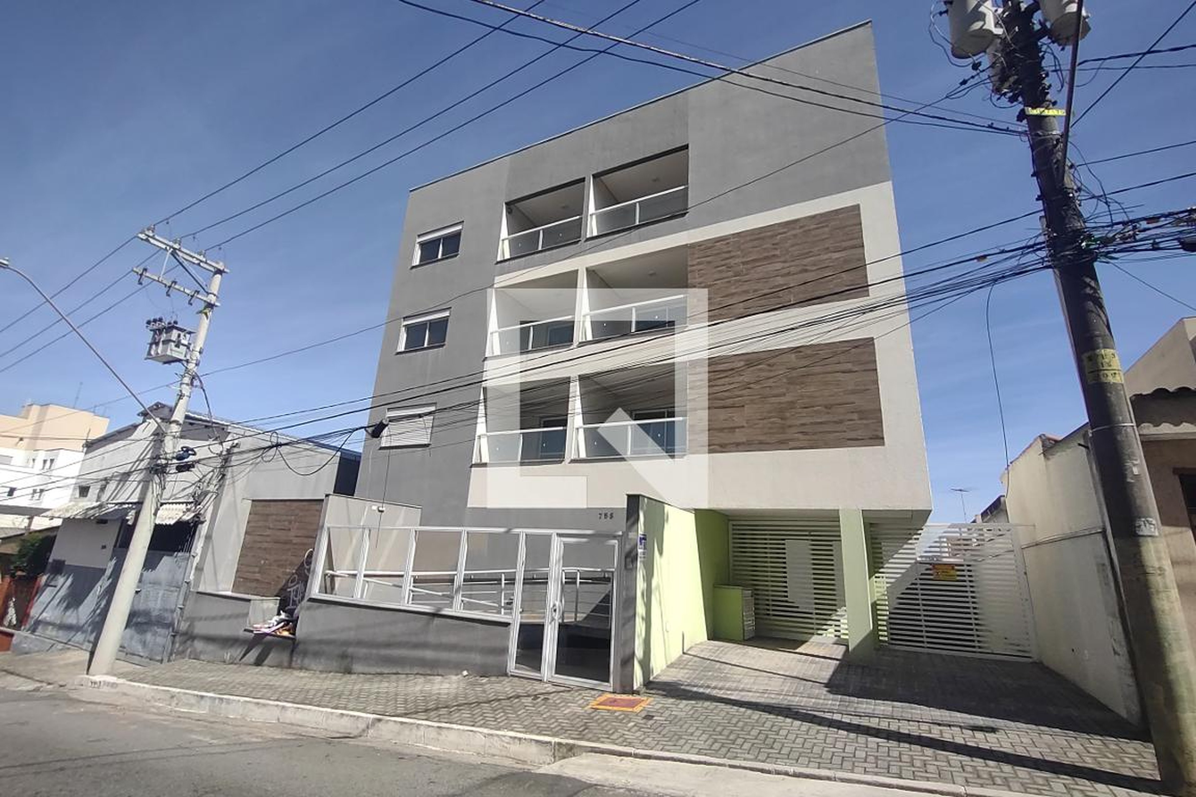 Fachada Condomínio em Rua Marlene, 758