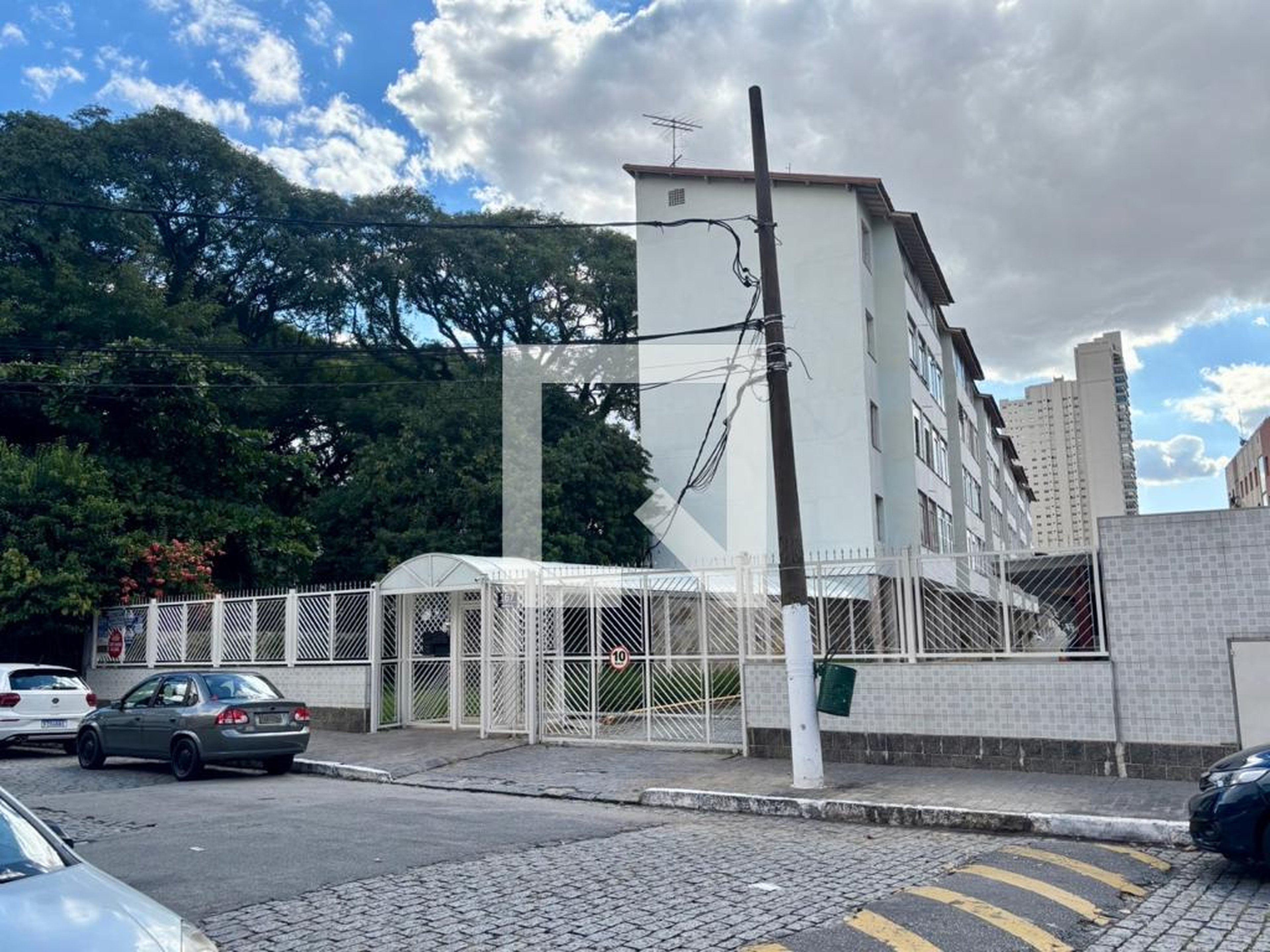 Fachada do Prédio Condomínio Iapi