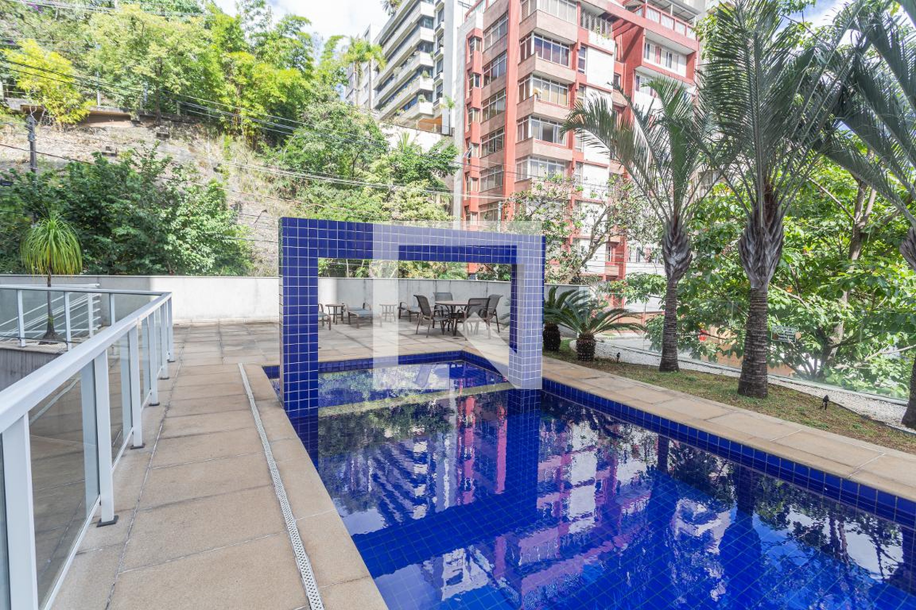 Área da Piscina - Vila de Cascais