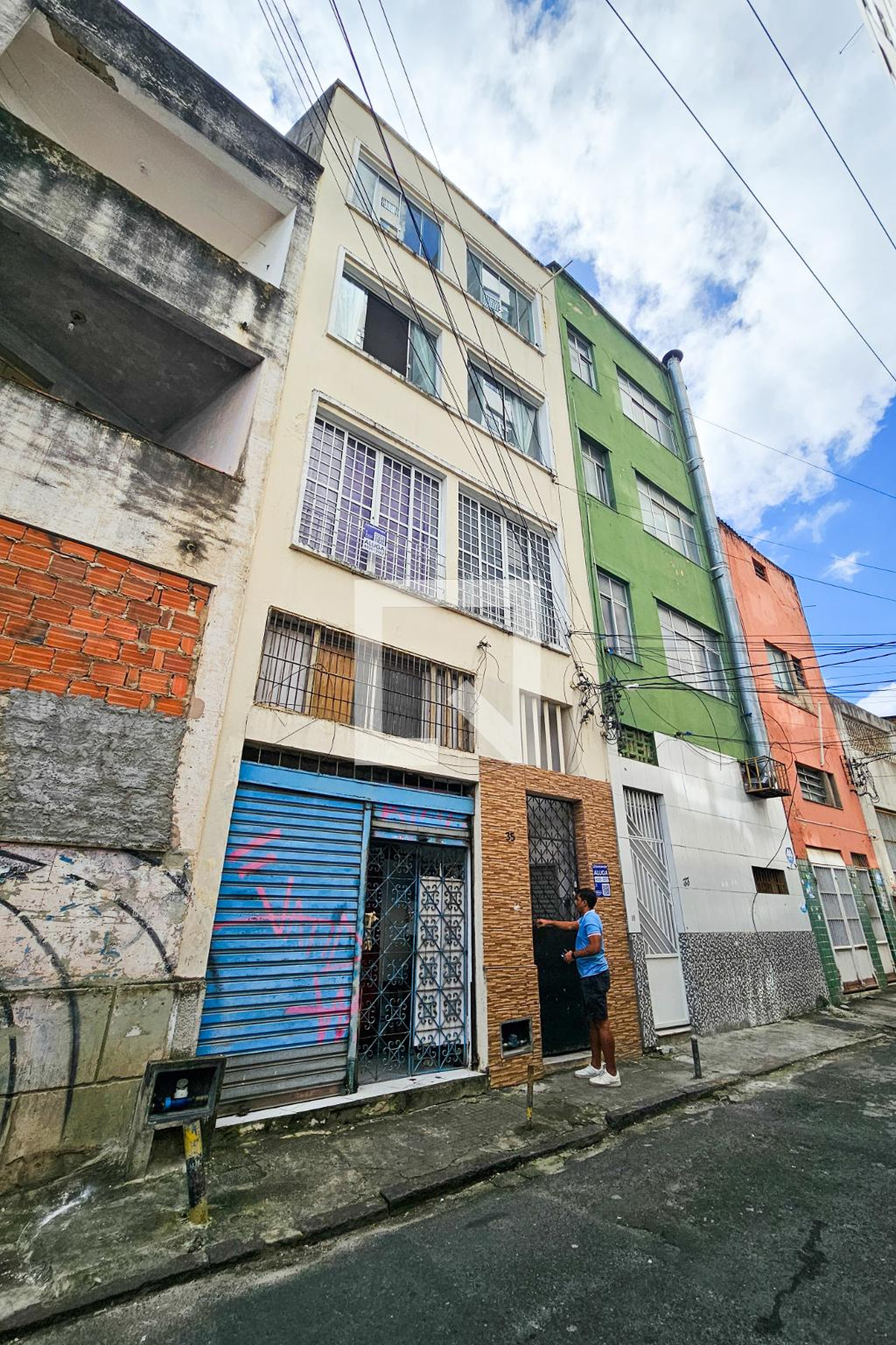 Fachada Condomínio em Rua São Raymundo, 35