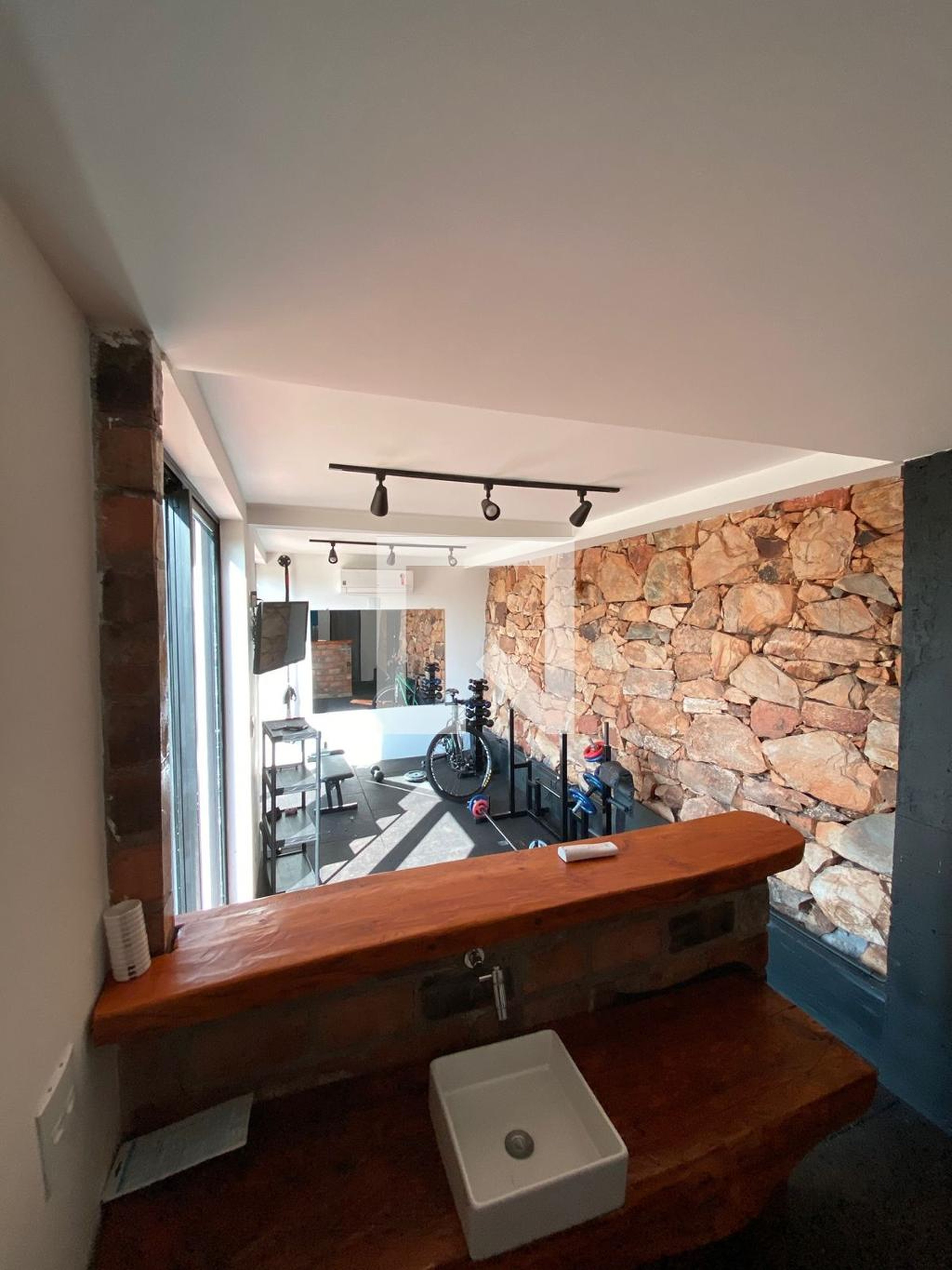 Academia Condomínio em Rua Jacarandá, 600