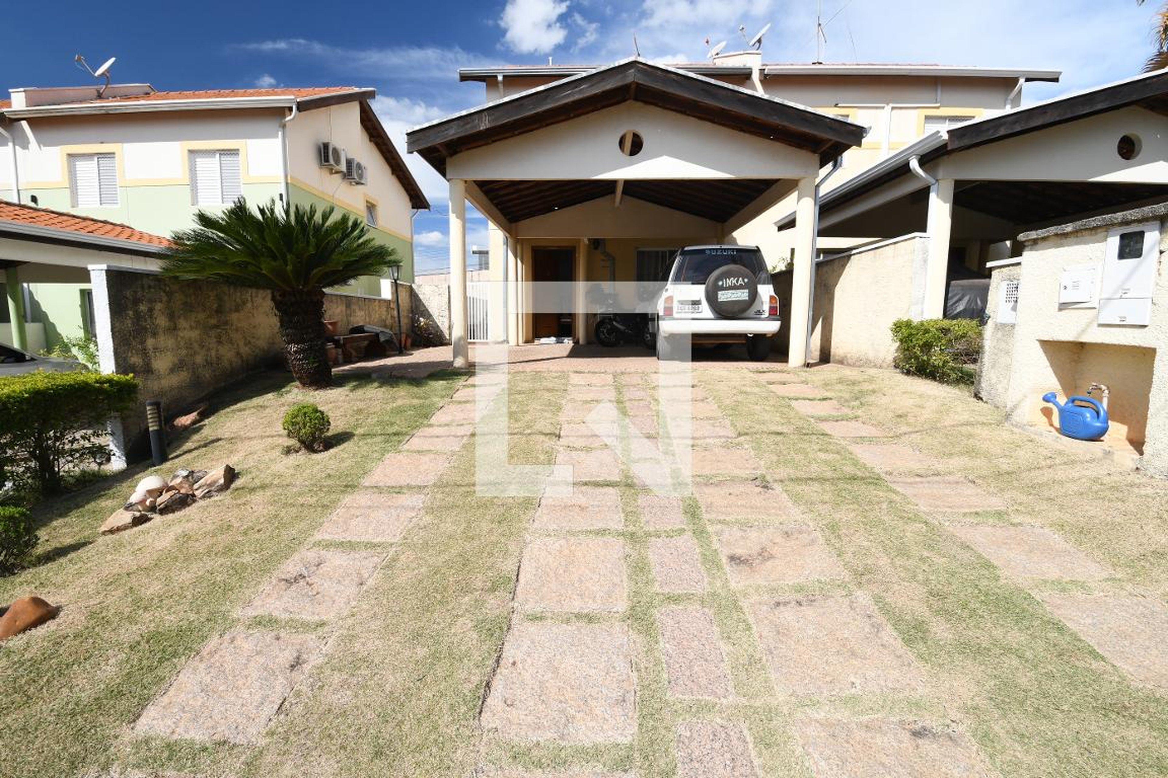 Fachada Residencial Vila Francesa