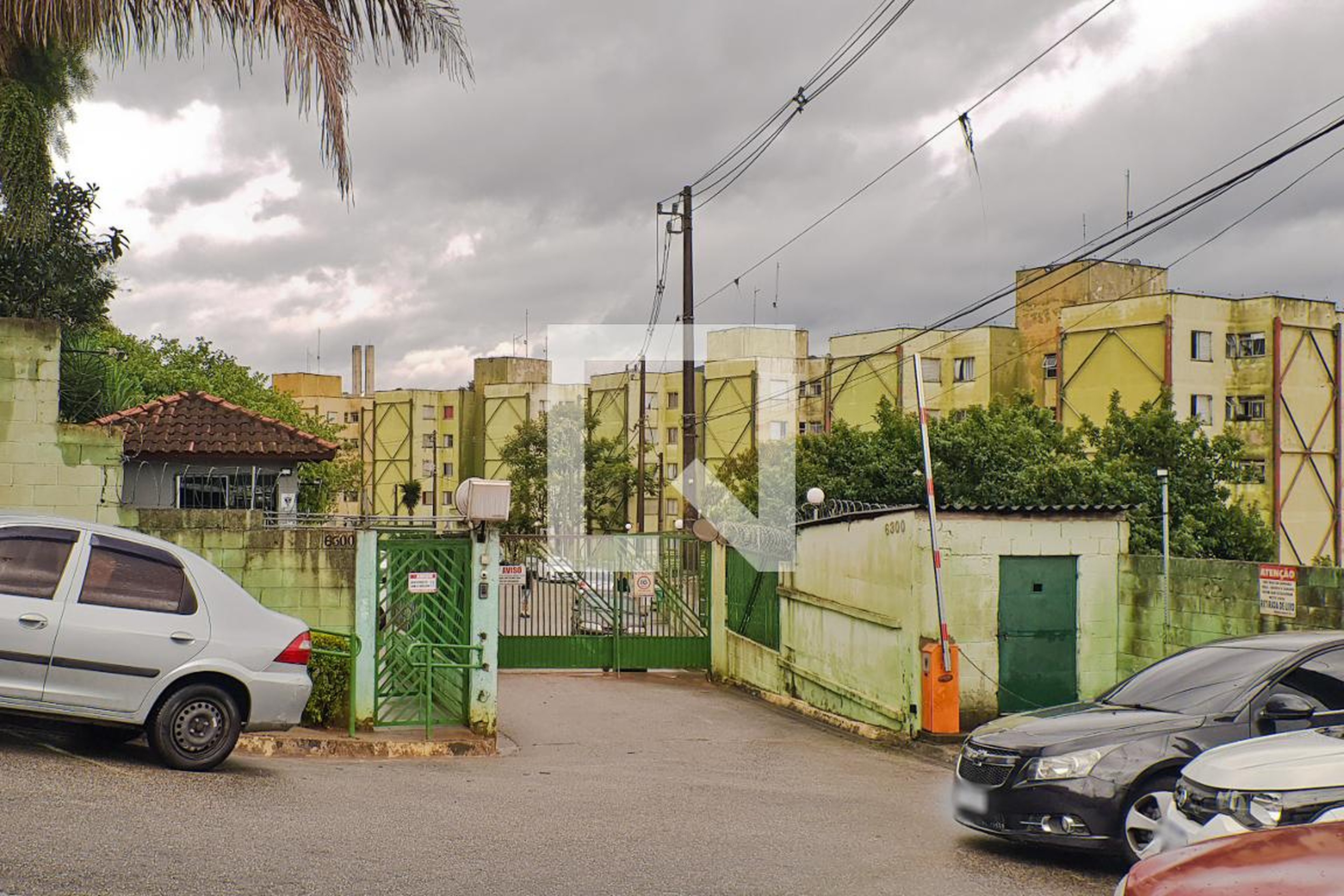 Fachada Condomínio em Avenida Elísio Teixeira Leite, 3600