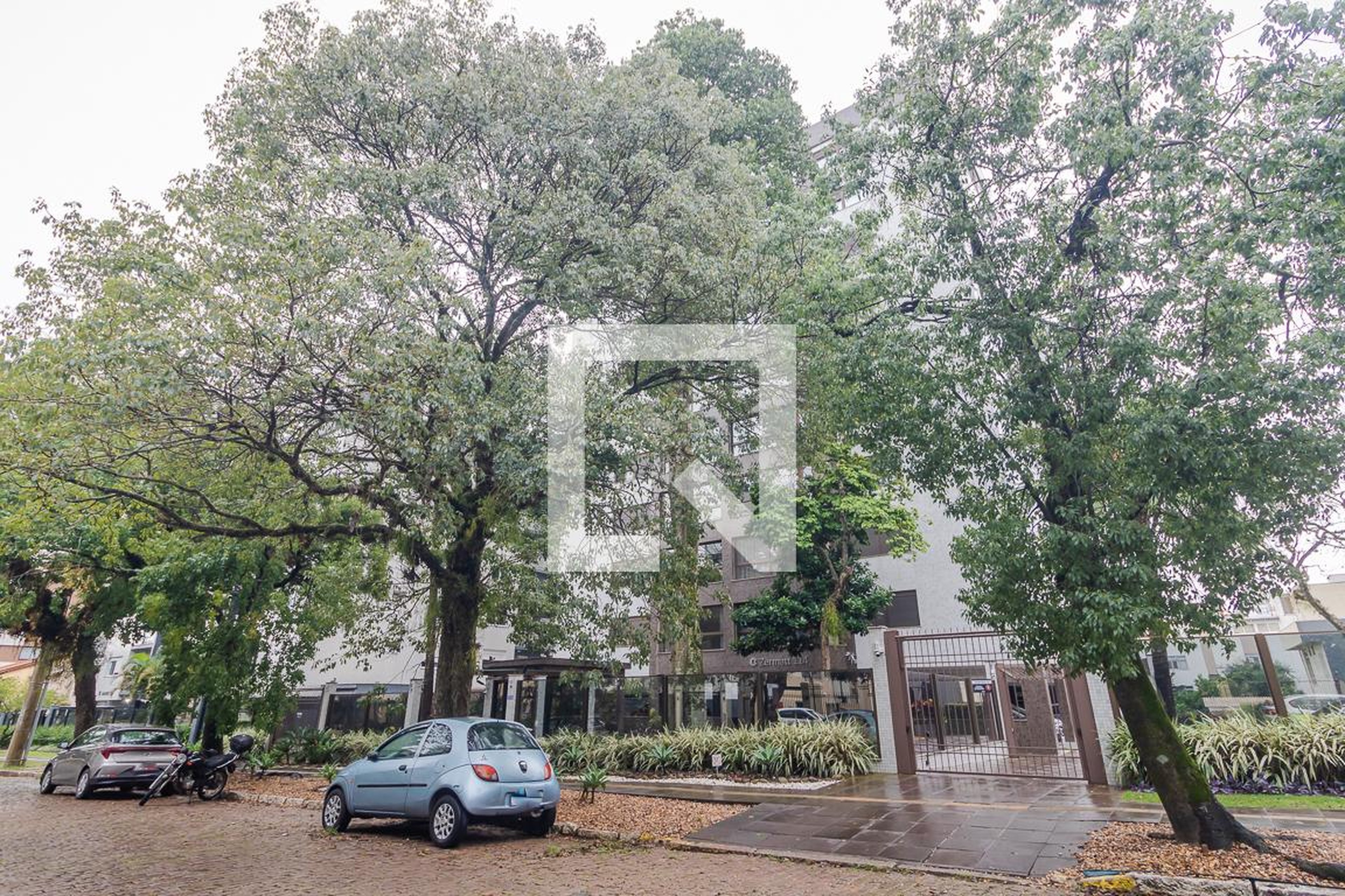 Fachada Condomínio em Rua José Gomes, 114