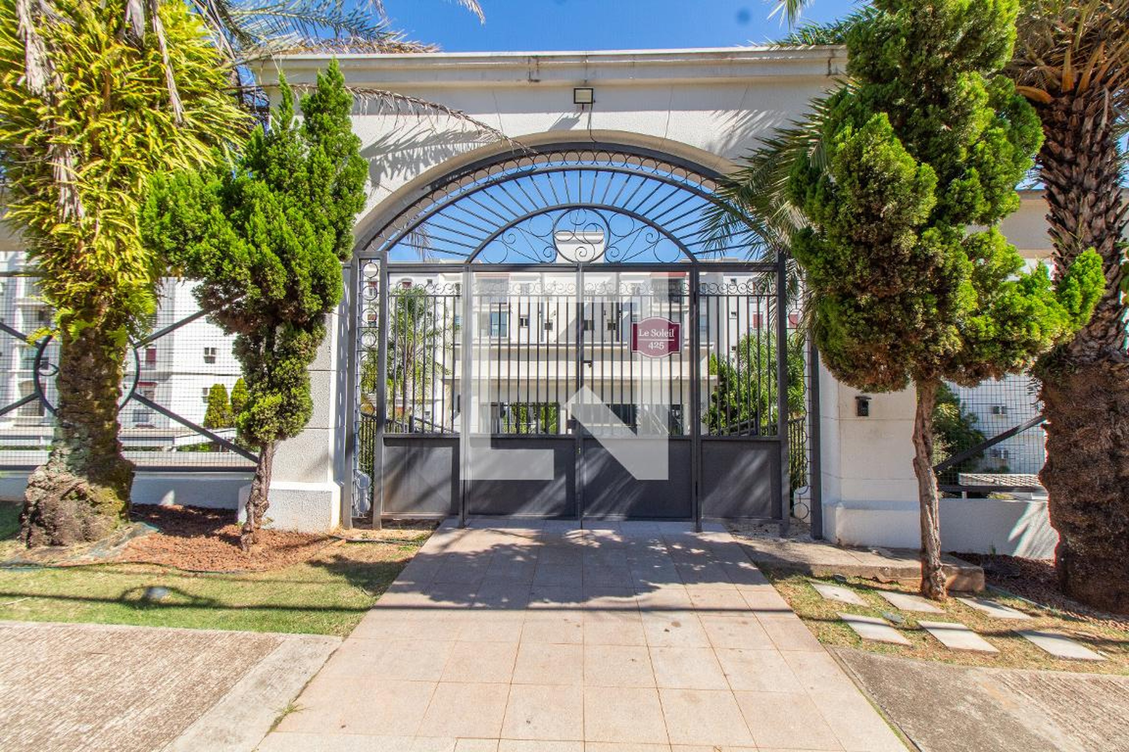 Fachada Condomínio LE Soleil