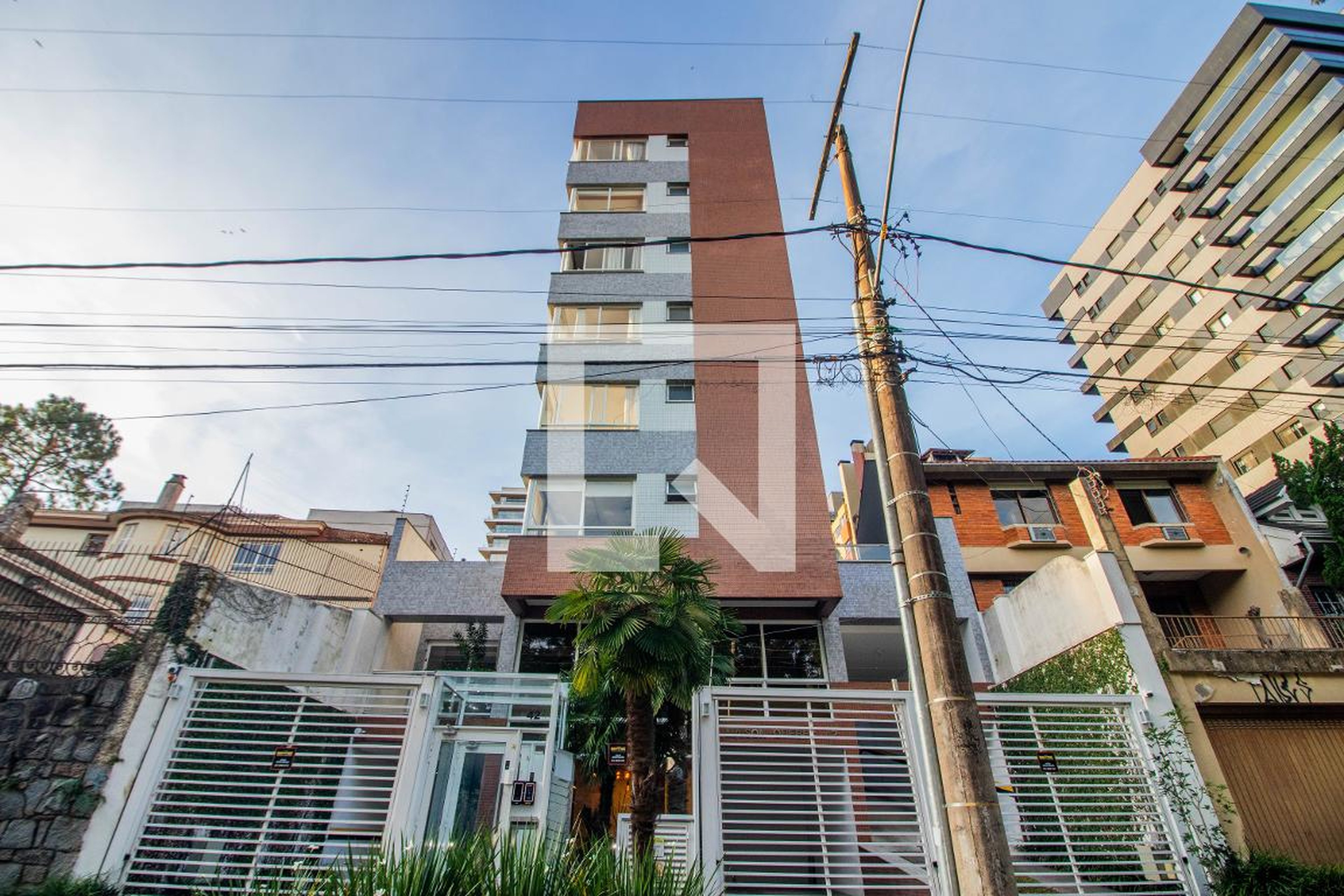 Fachada Condomínio Maison Quebec