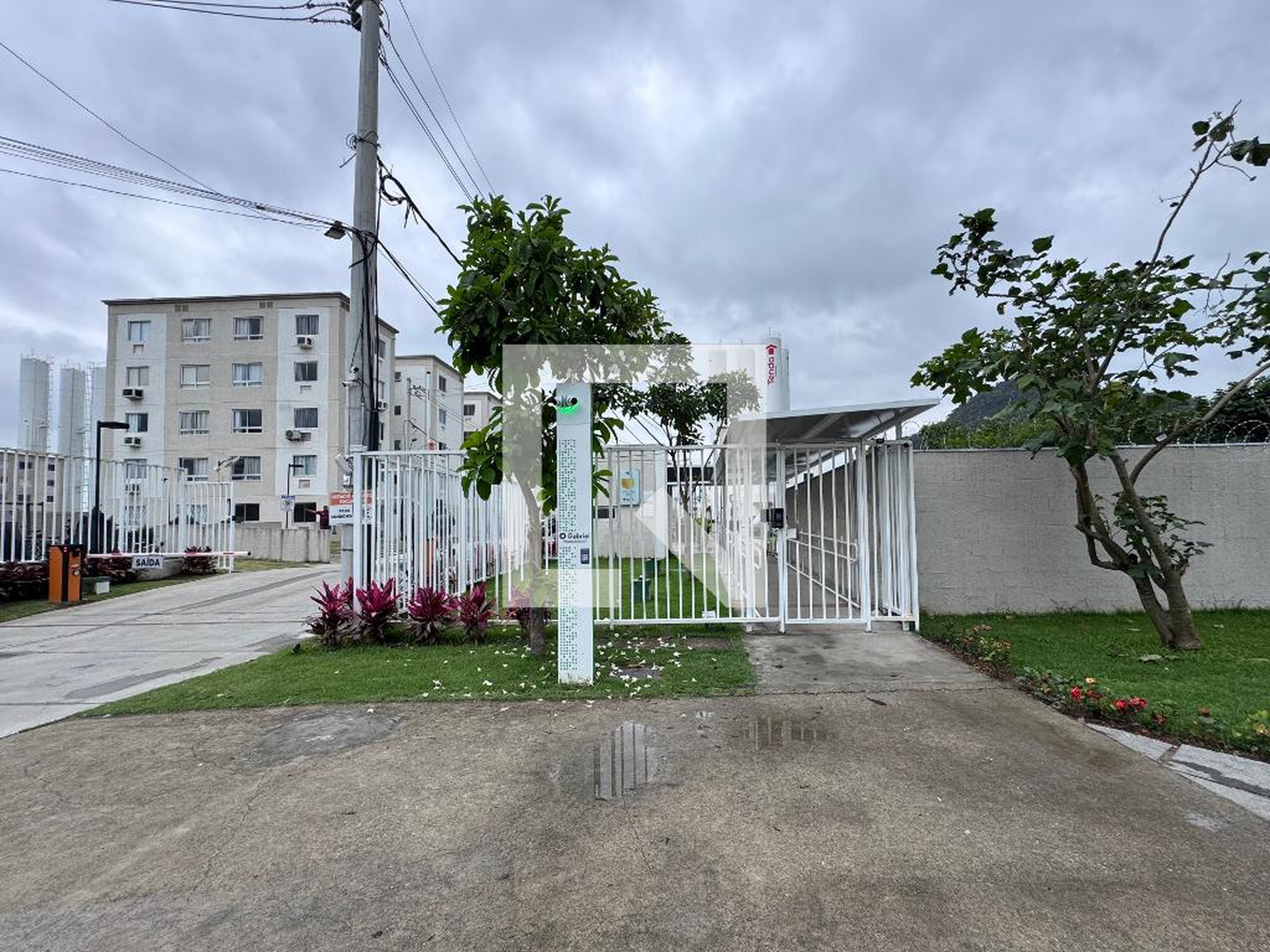 Fachada do condomínio Condomínio Praia Park Sol