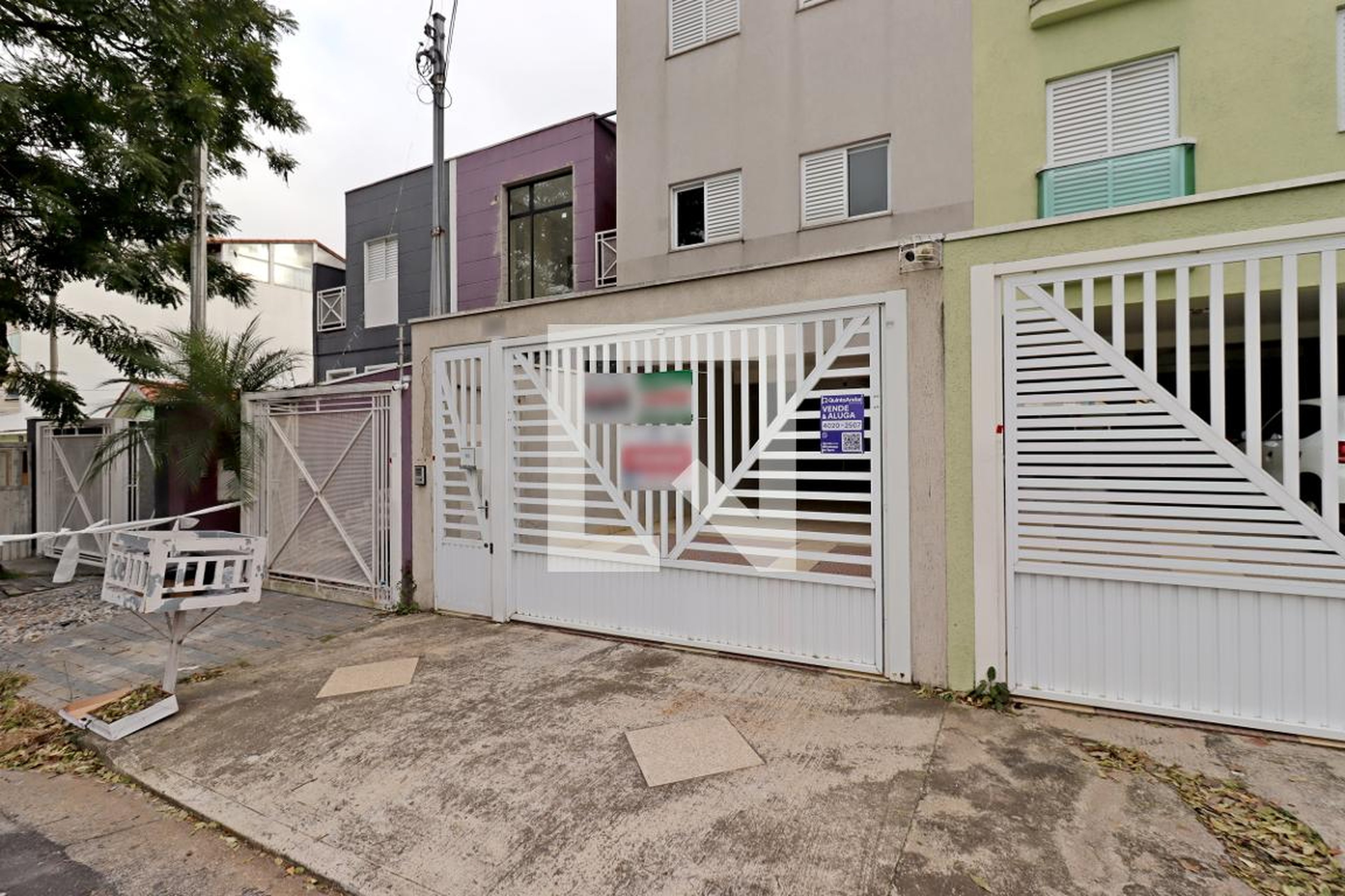 Fachada Condomínio em Rua Odilon Braga, 164