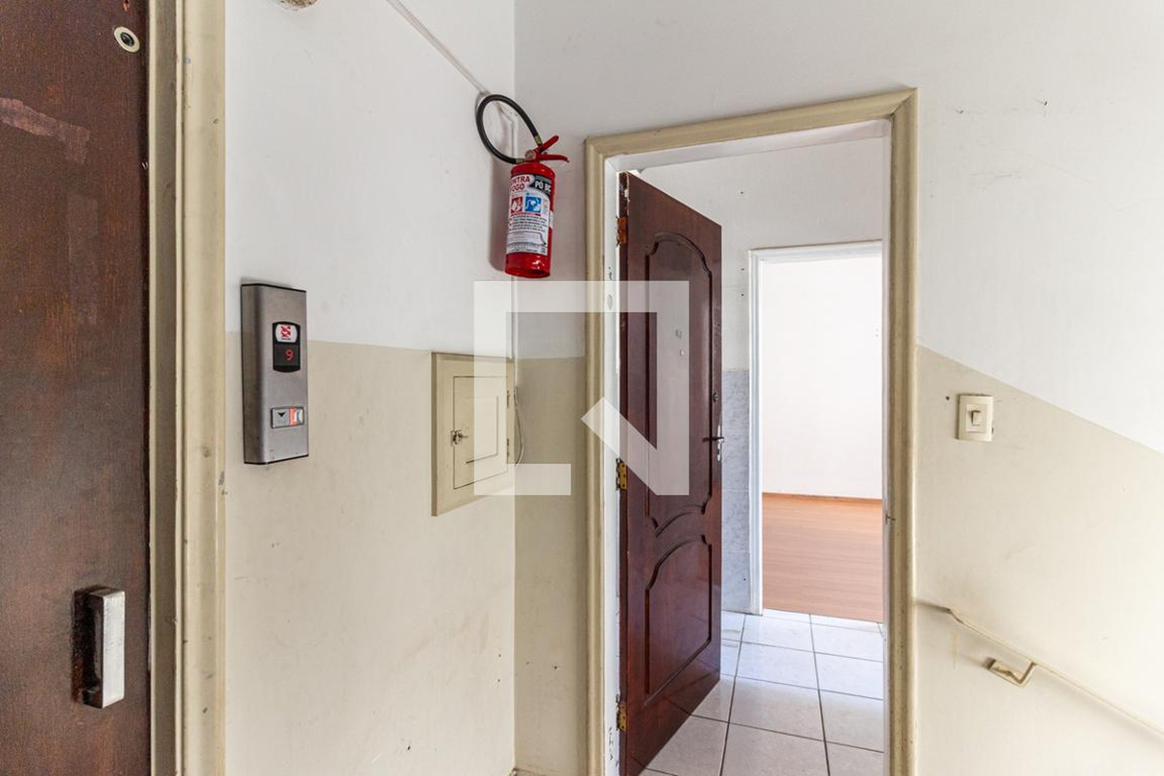 Entrada - Edifício Márcia