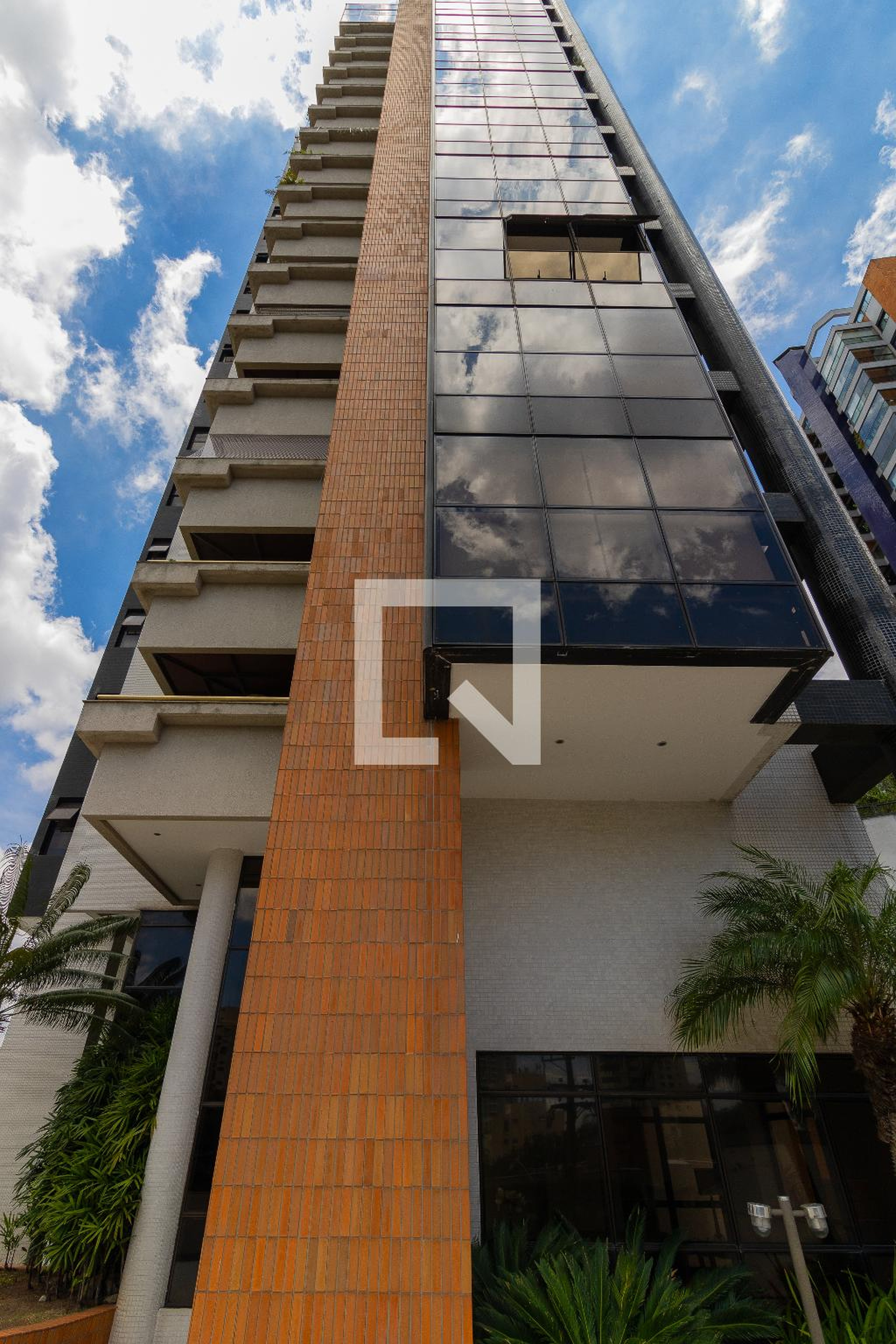 Fachada Edifício J Fernandes