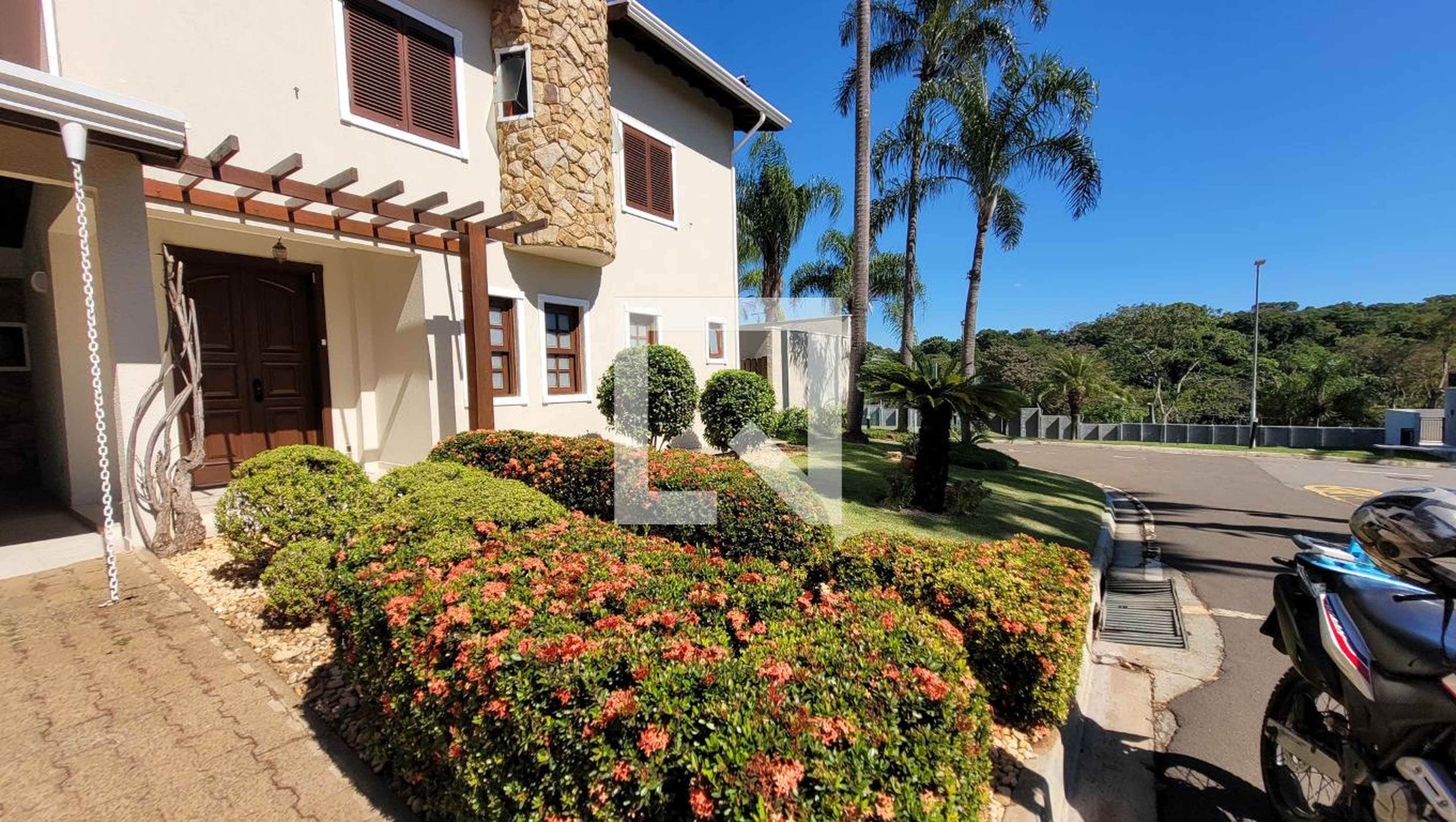 Fachada Condomínio Gallery