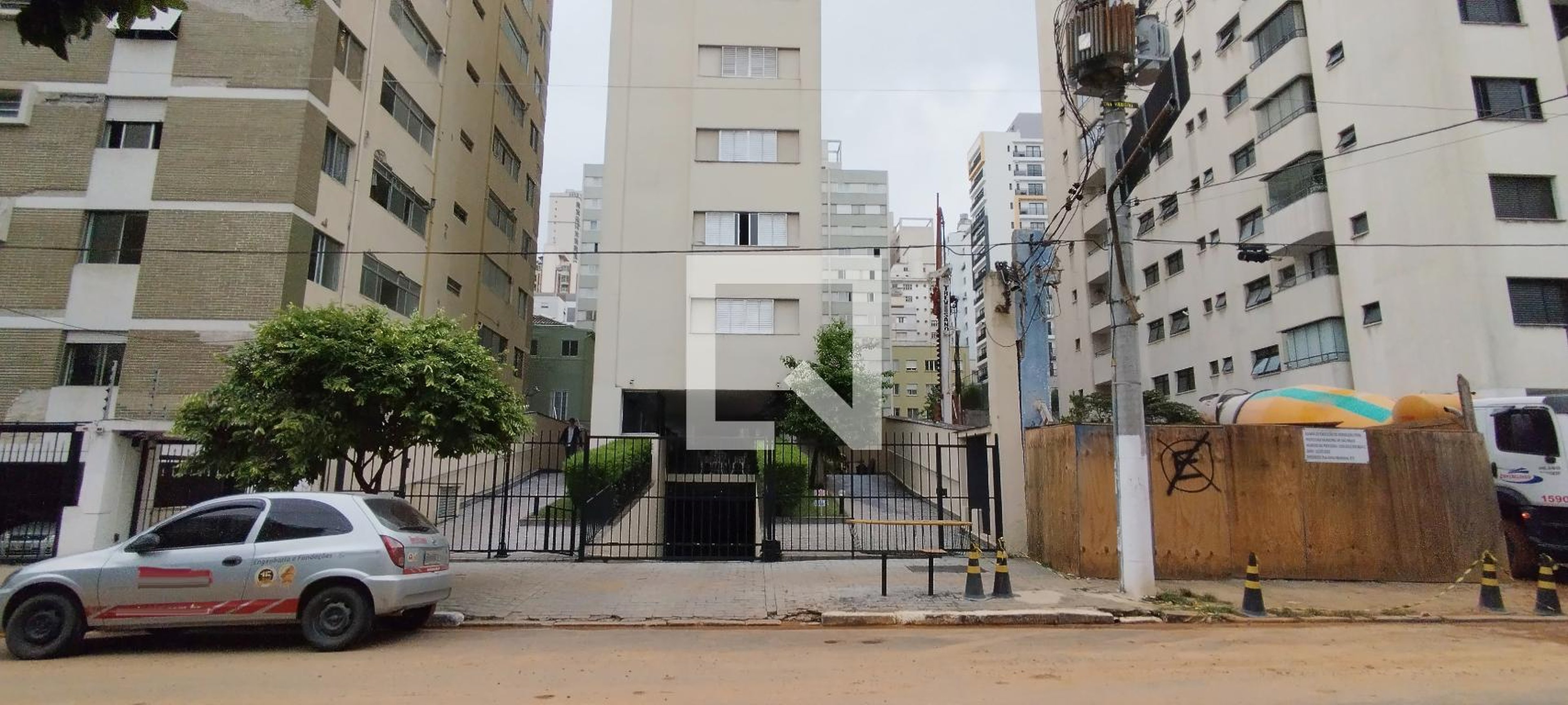 Fachada Condomínio Rua Santa Madalena, 267, 152 - 15 andar - Liberdade