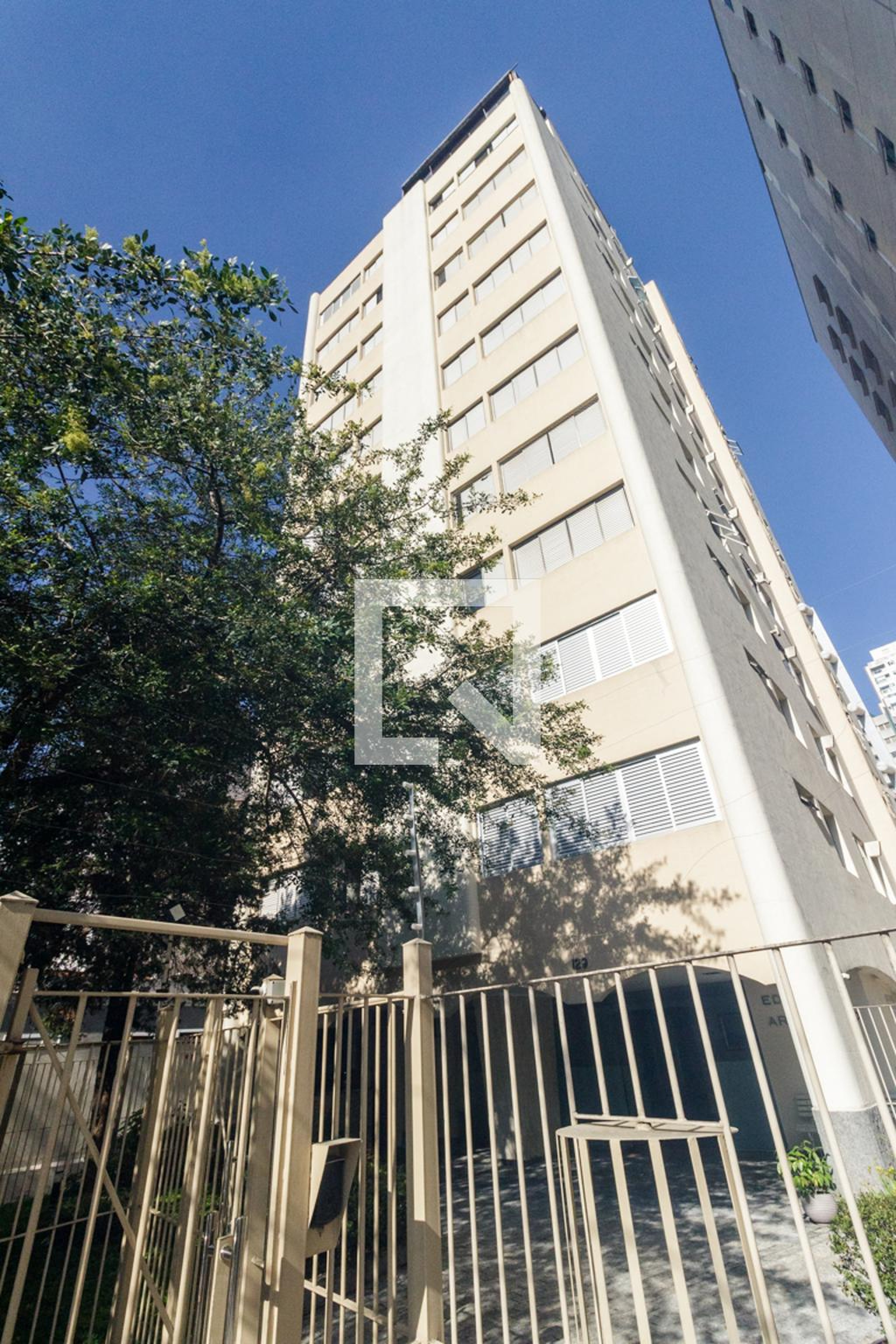 Fachada Condomínio em Rua Piauí, 5