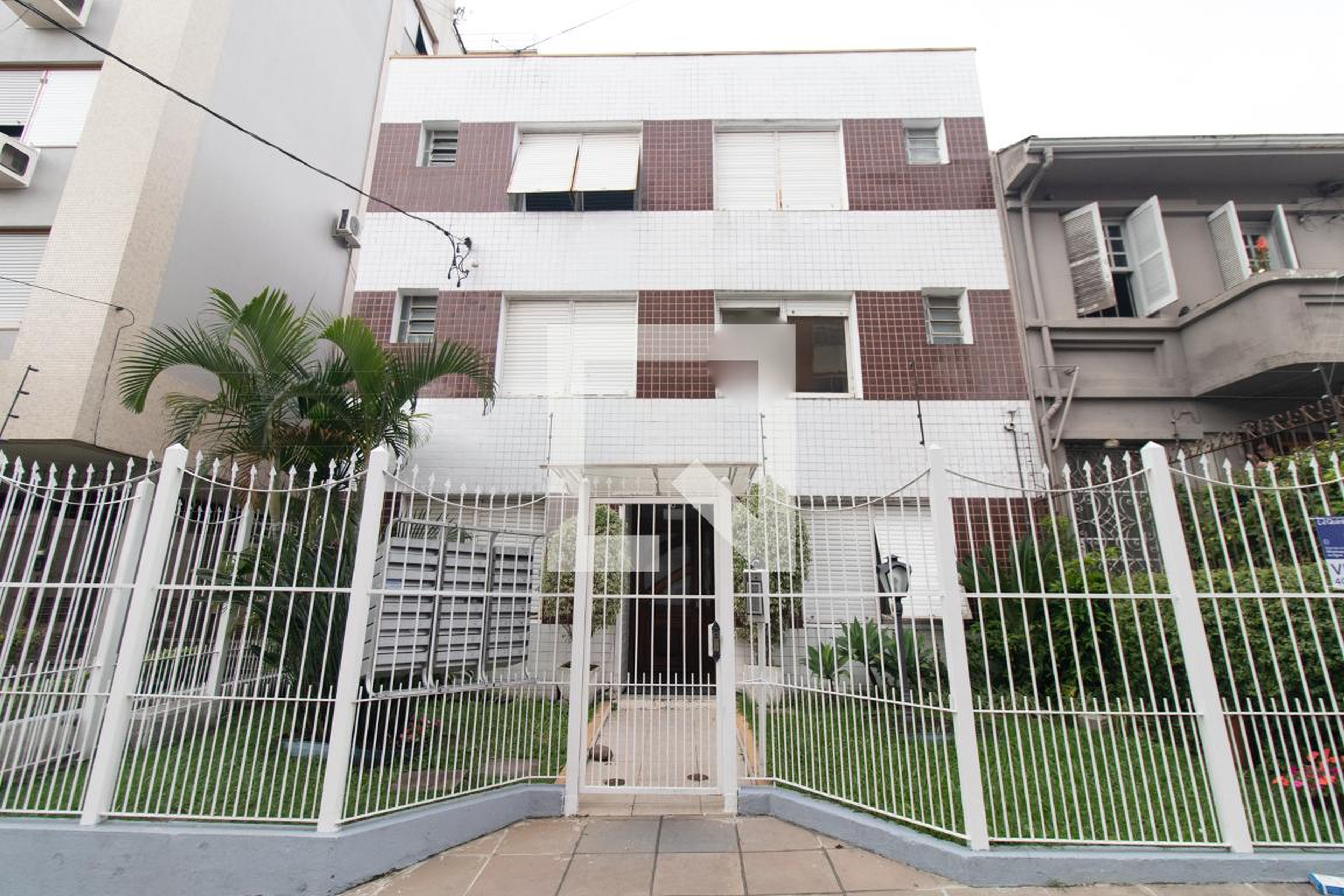 Fachada Condomínio em Praça Menino Deus, 156