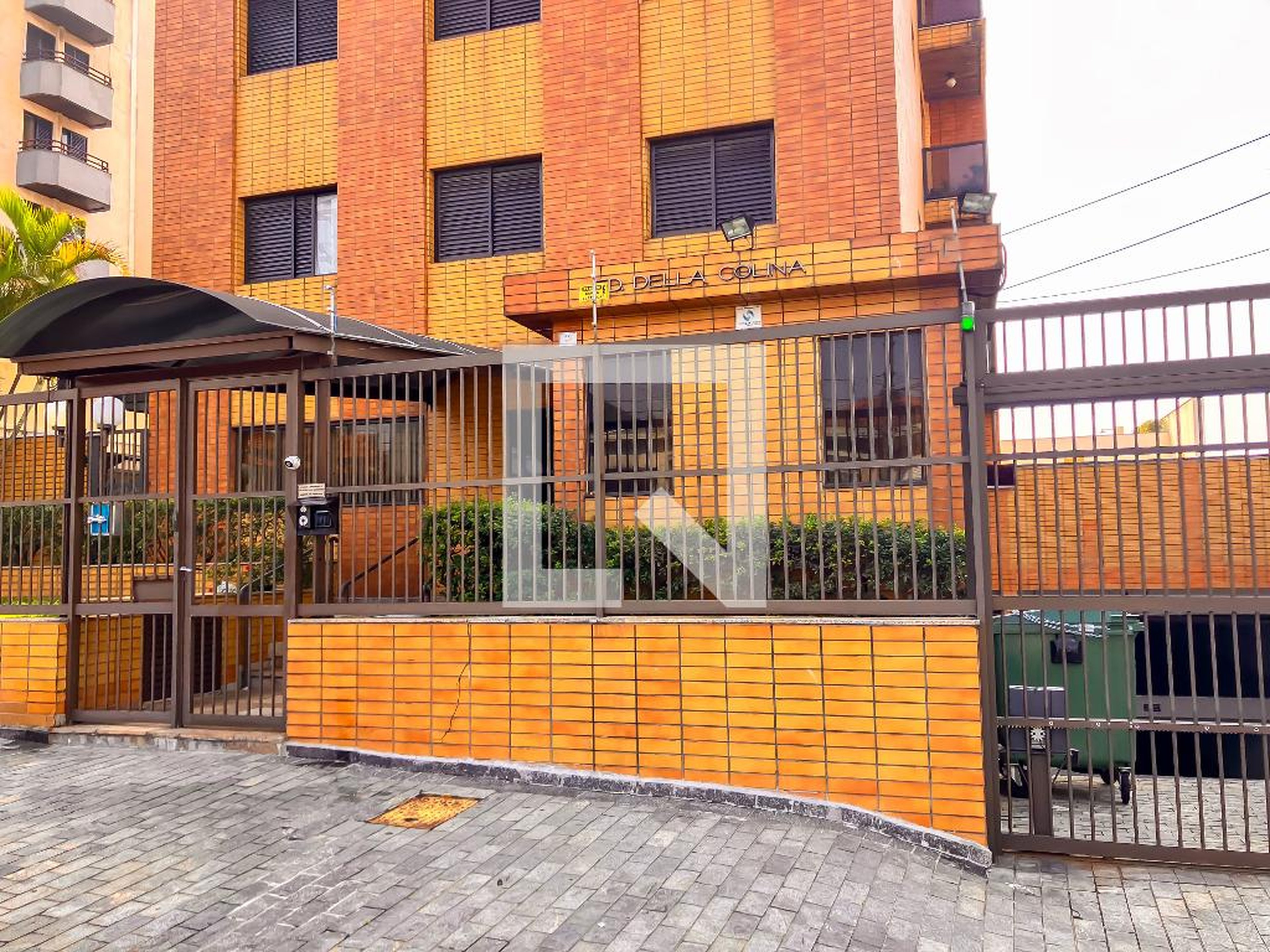 Fachada Edifício Della Colina