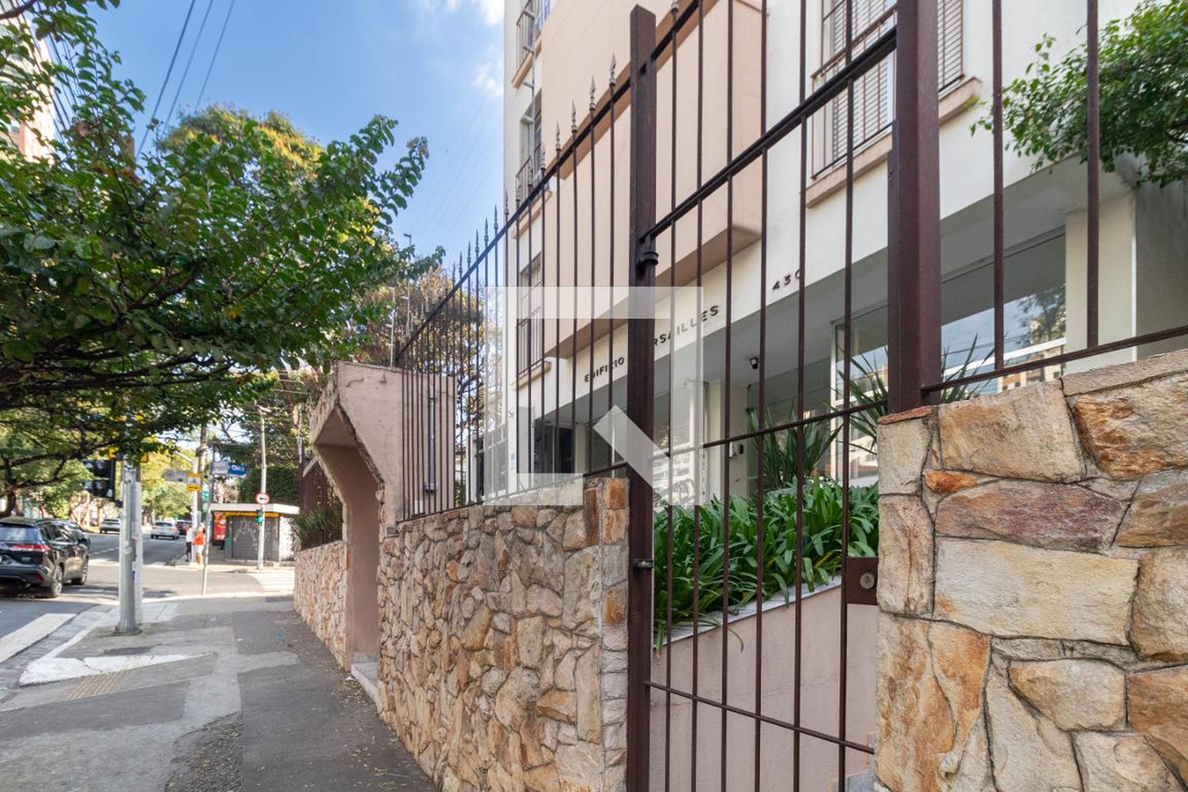 Fachada Condomínio Versailles