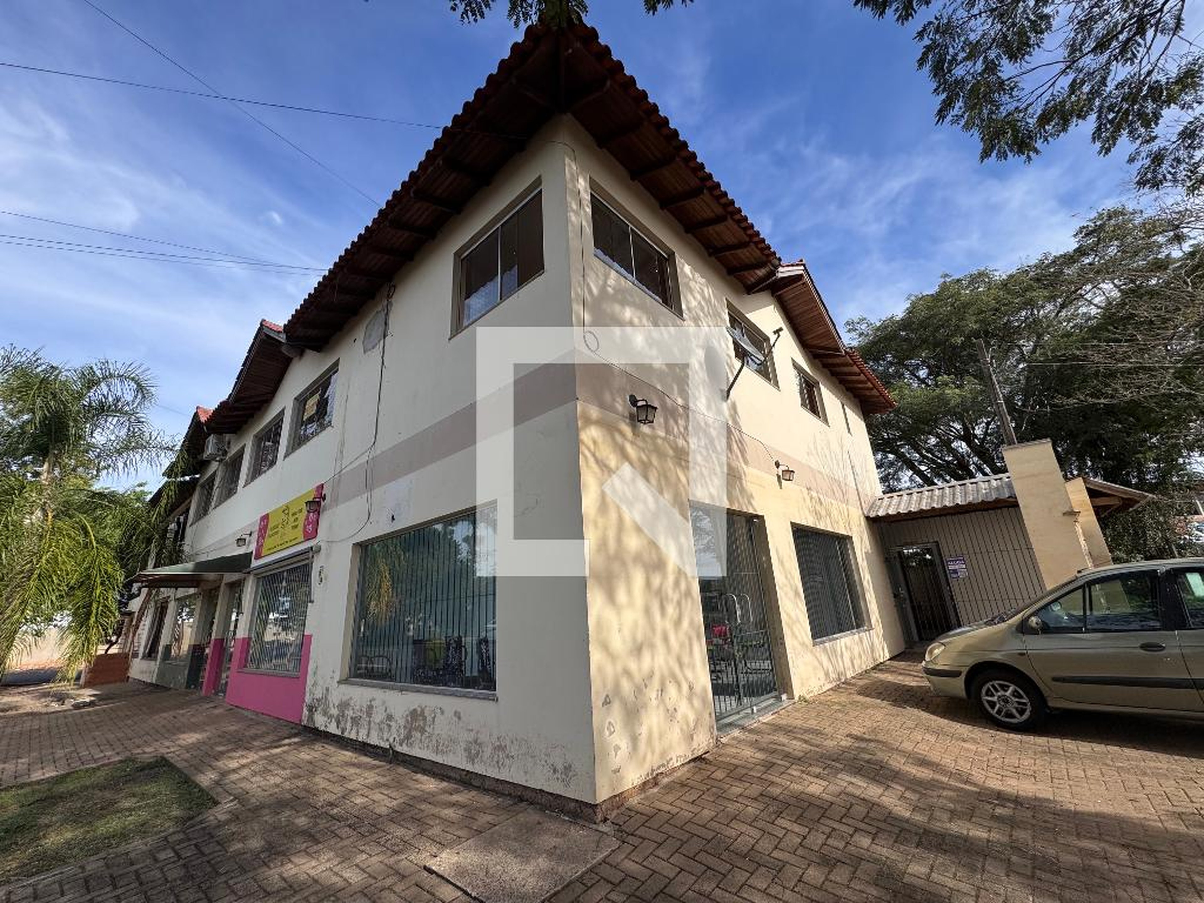 Fachada Condomínio em Rua Raul Bopp, 150