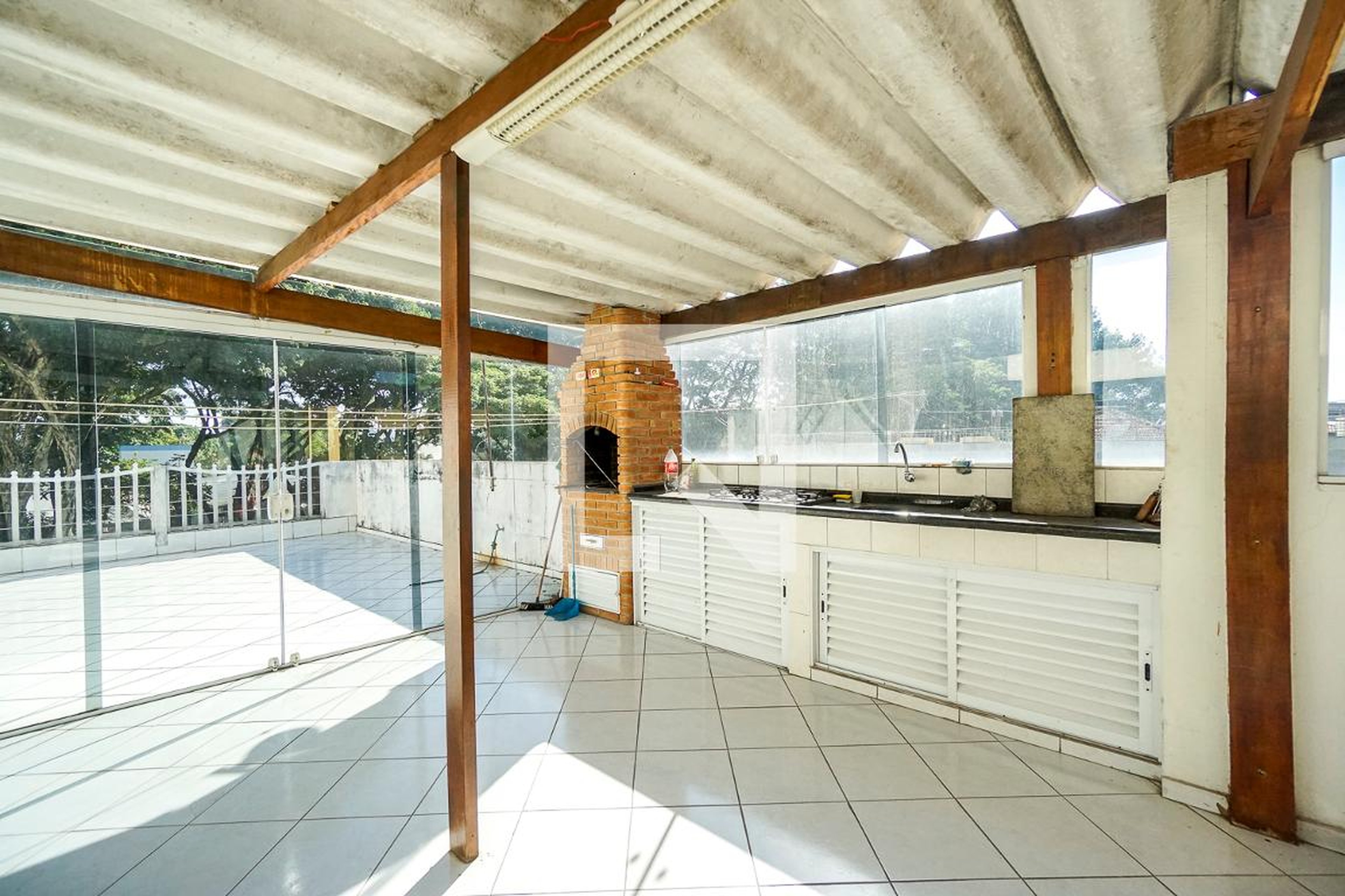 Churrasqueira Condomínio em Praça Haroldo Daltro, 132