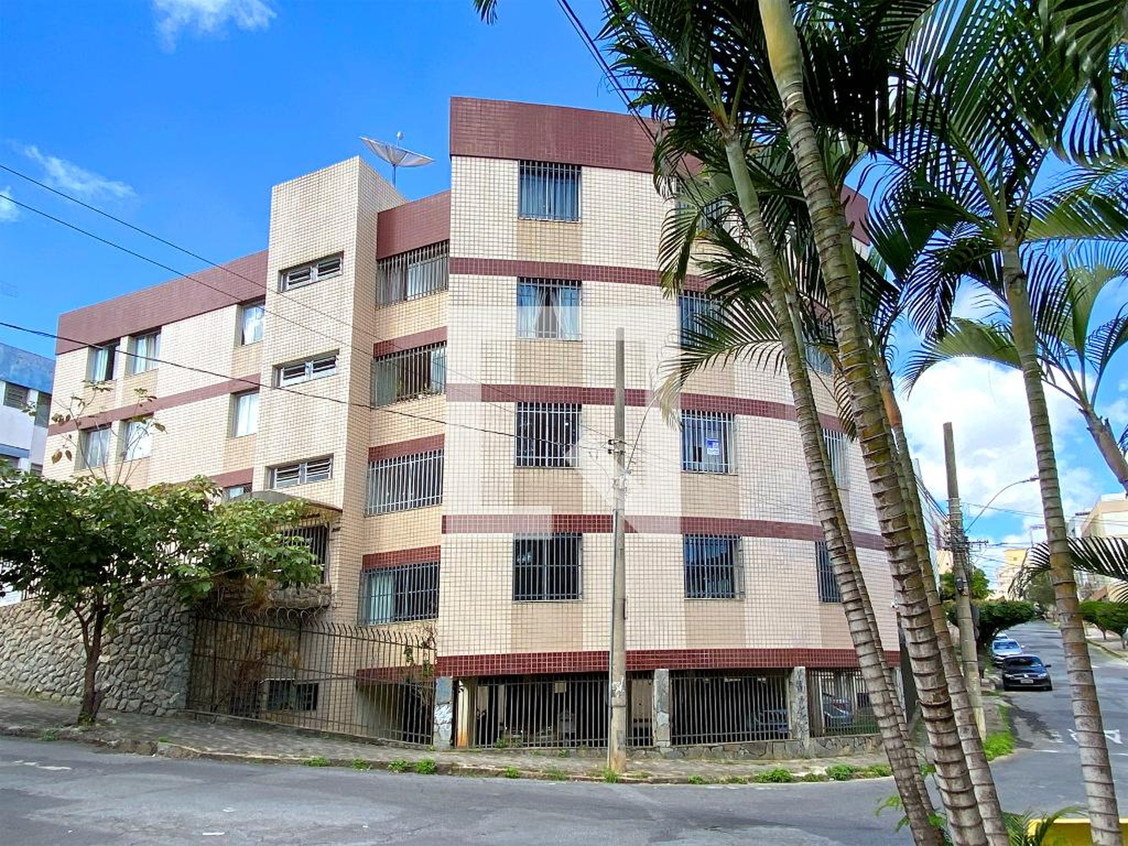 Fachada Edifício Aloma