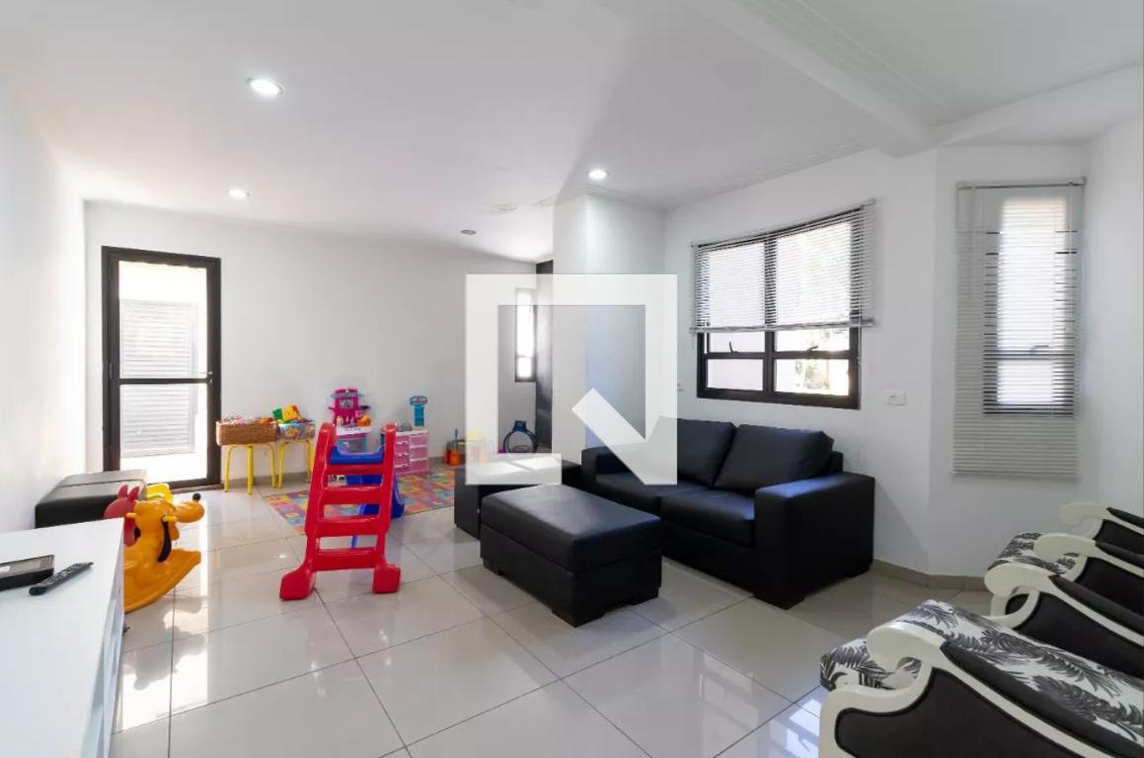 Playground - Edifício Vila Di Lucca