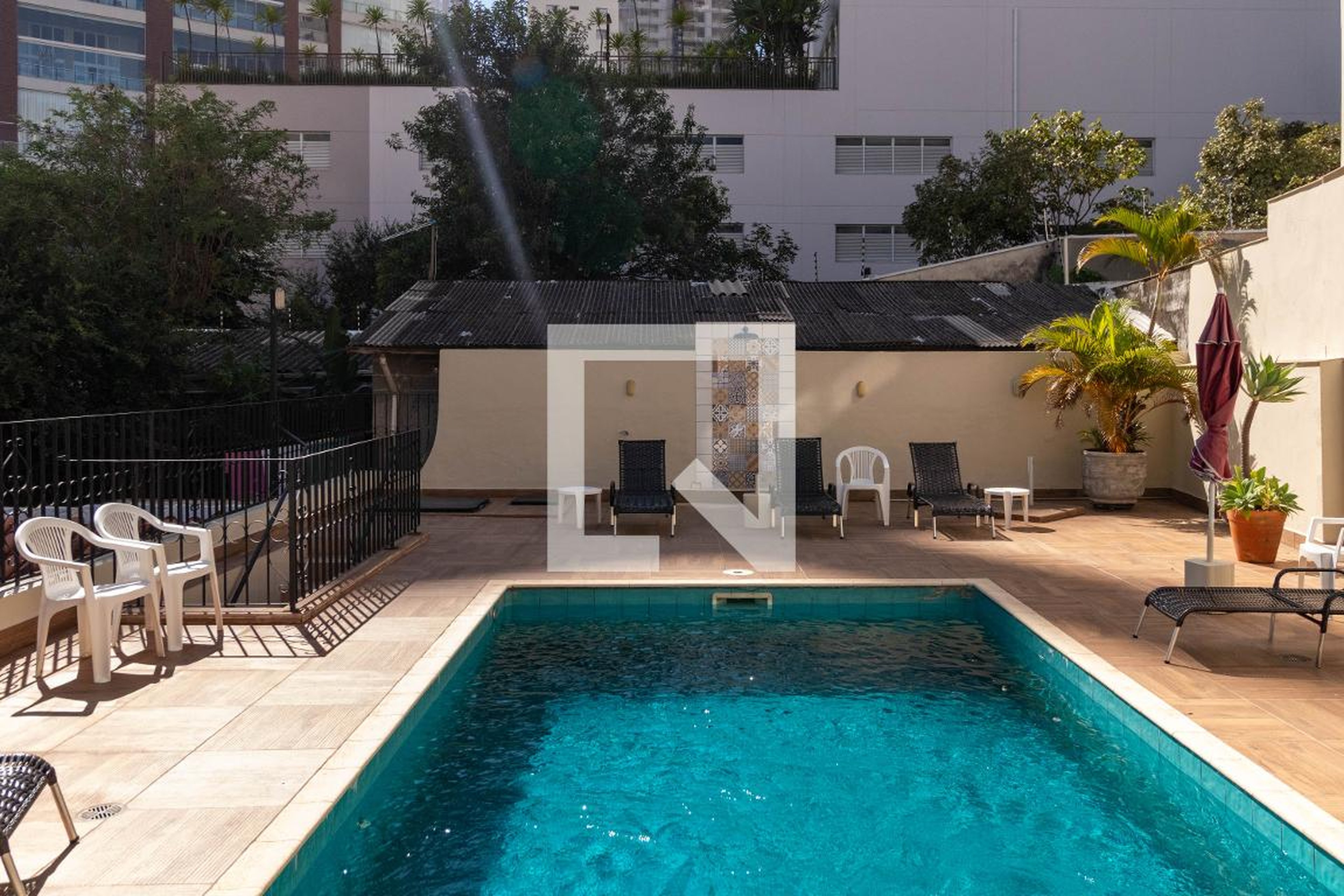 Piscina - Edifício Príncipe Charles