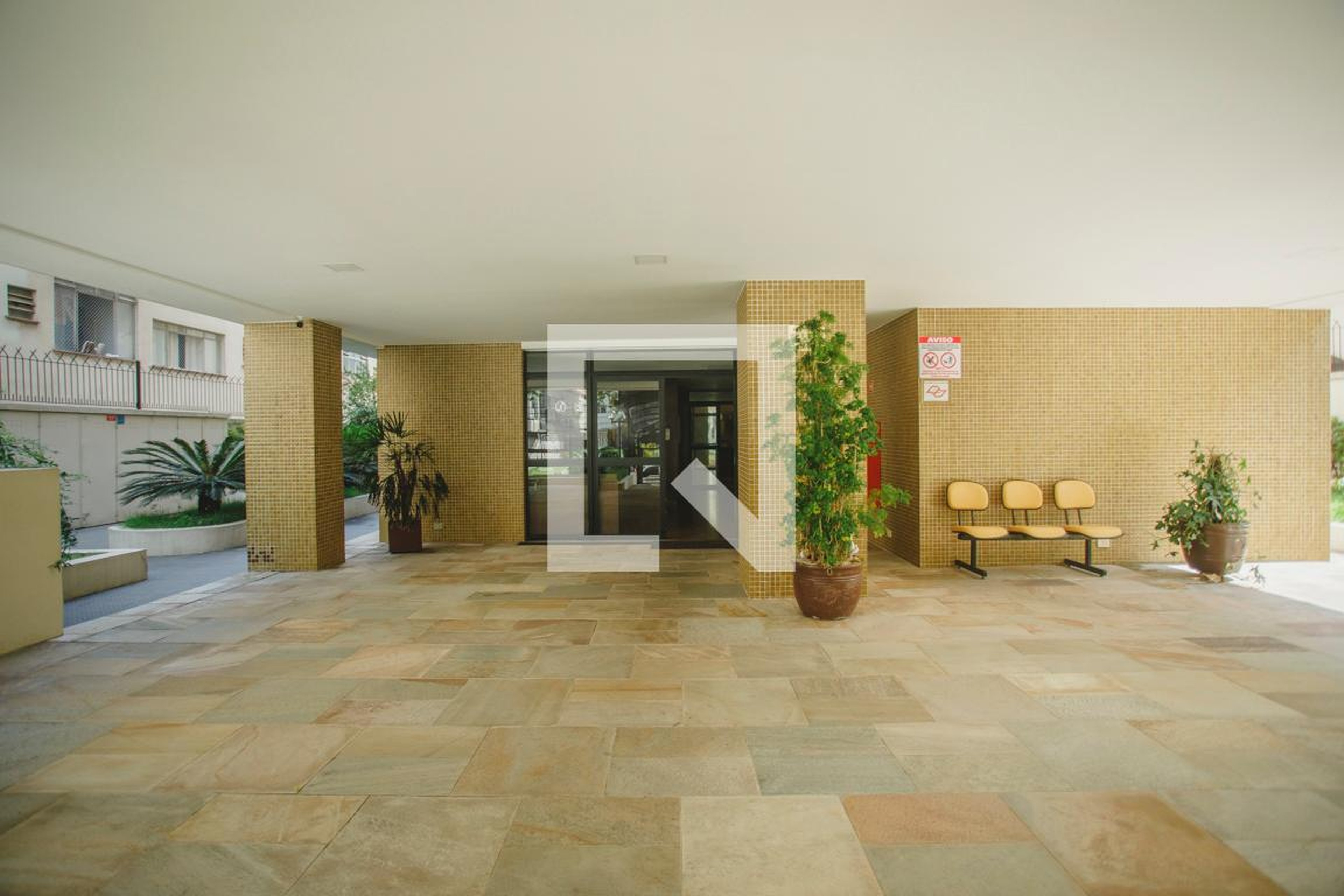 Hall de Entrada - Edifício Gramado