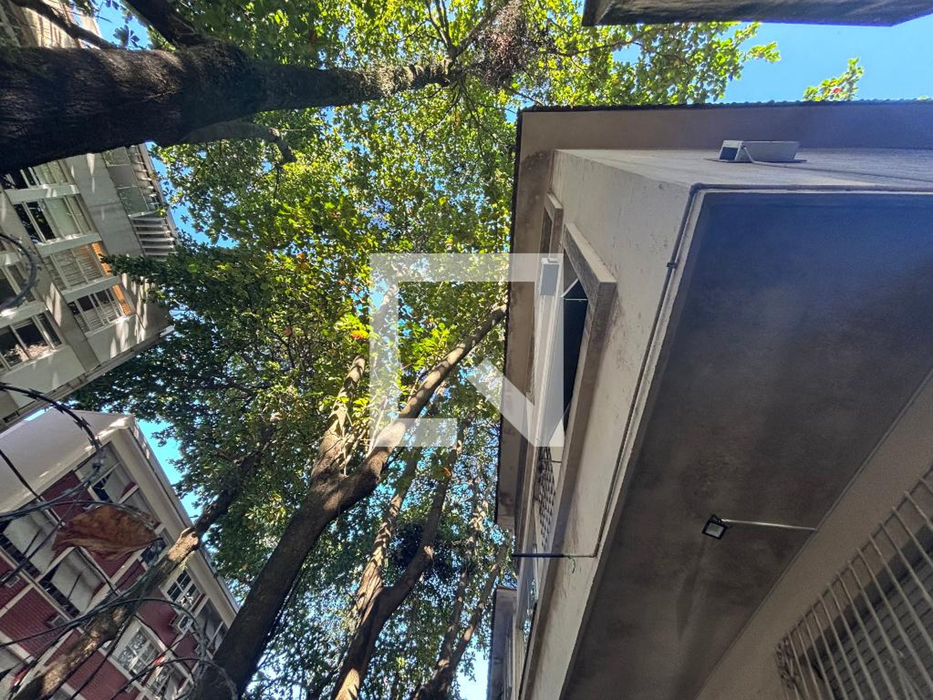 Fachada Edifício Quininho