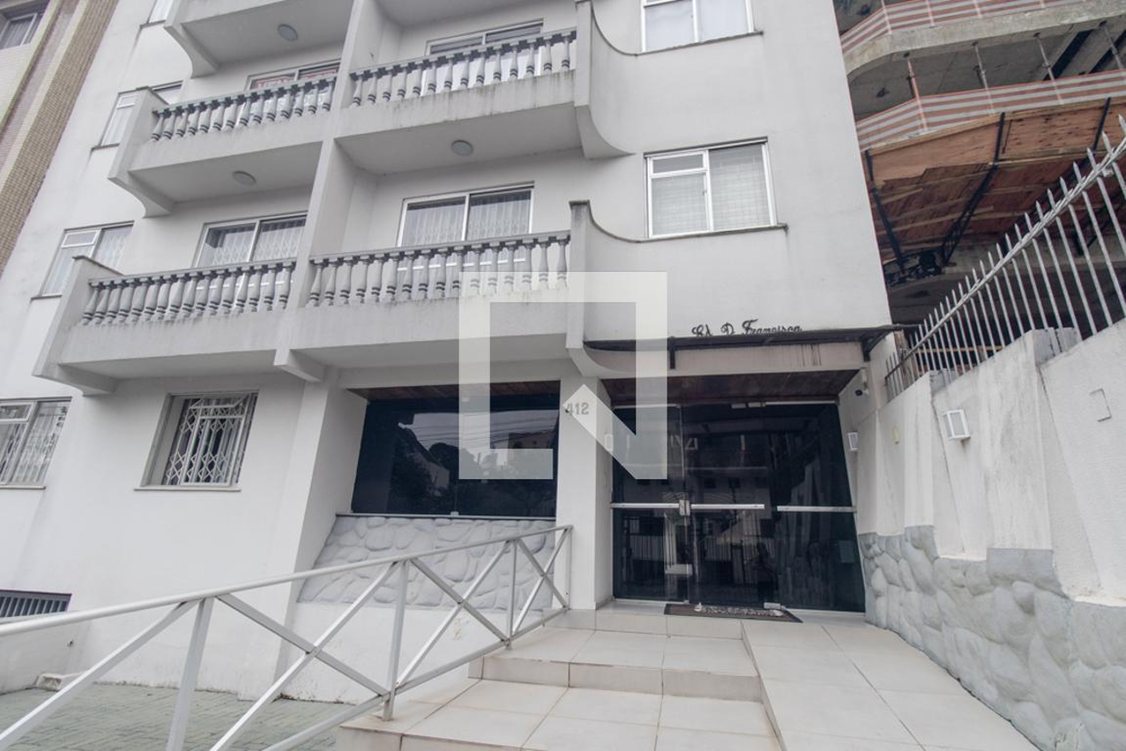 Fachada Condomínio em Rua Murilo do Amaral Ferreira, 412