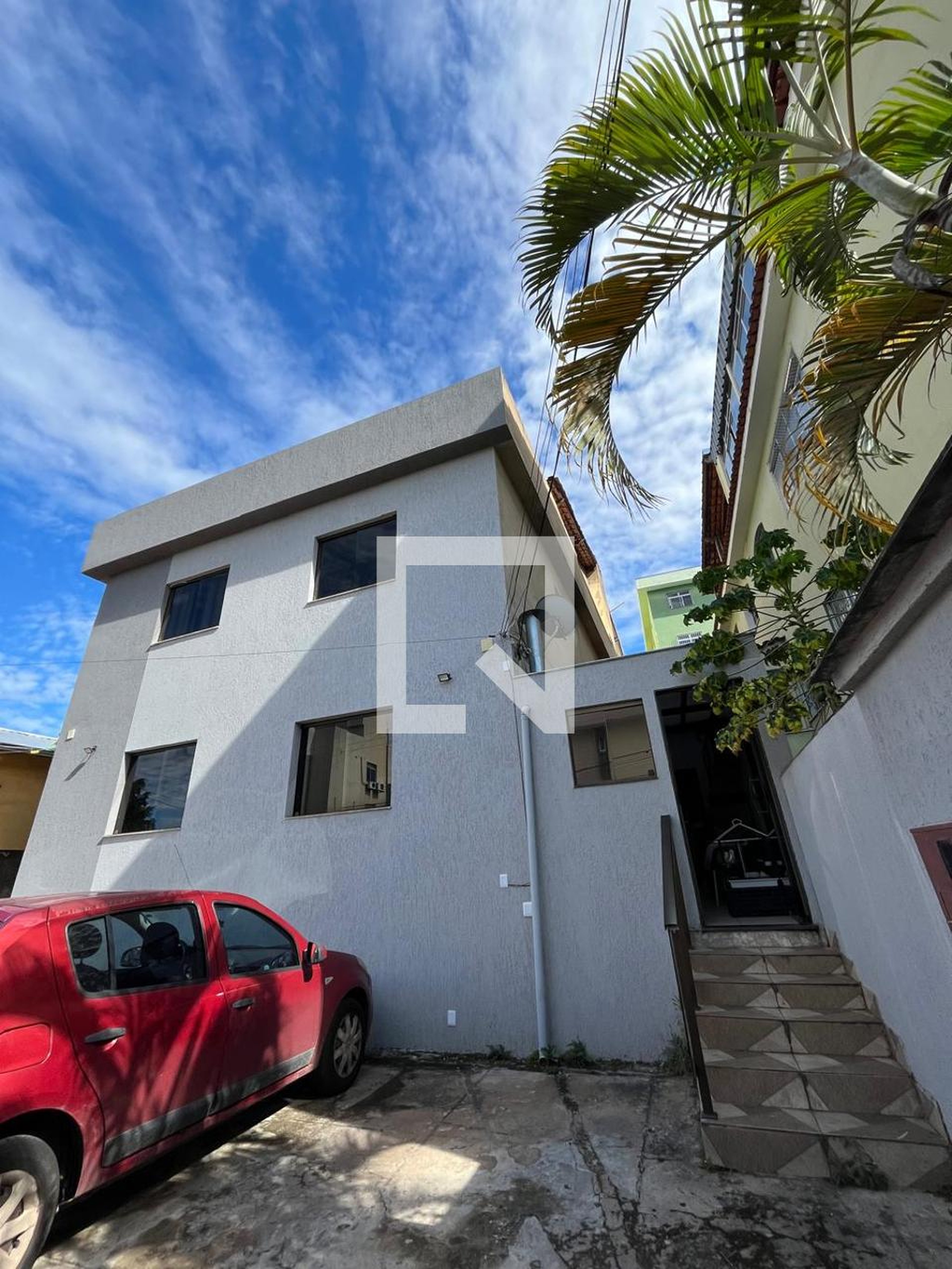 Fachada Condomínio em Rua Bento Mendes Castanheira, 121