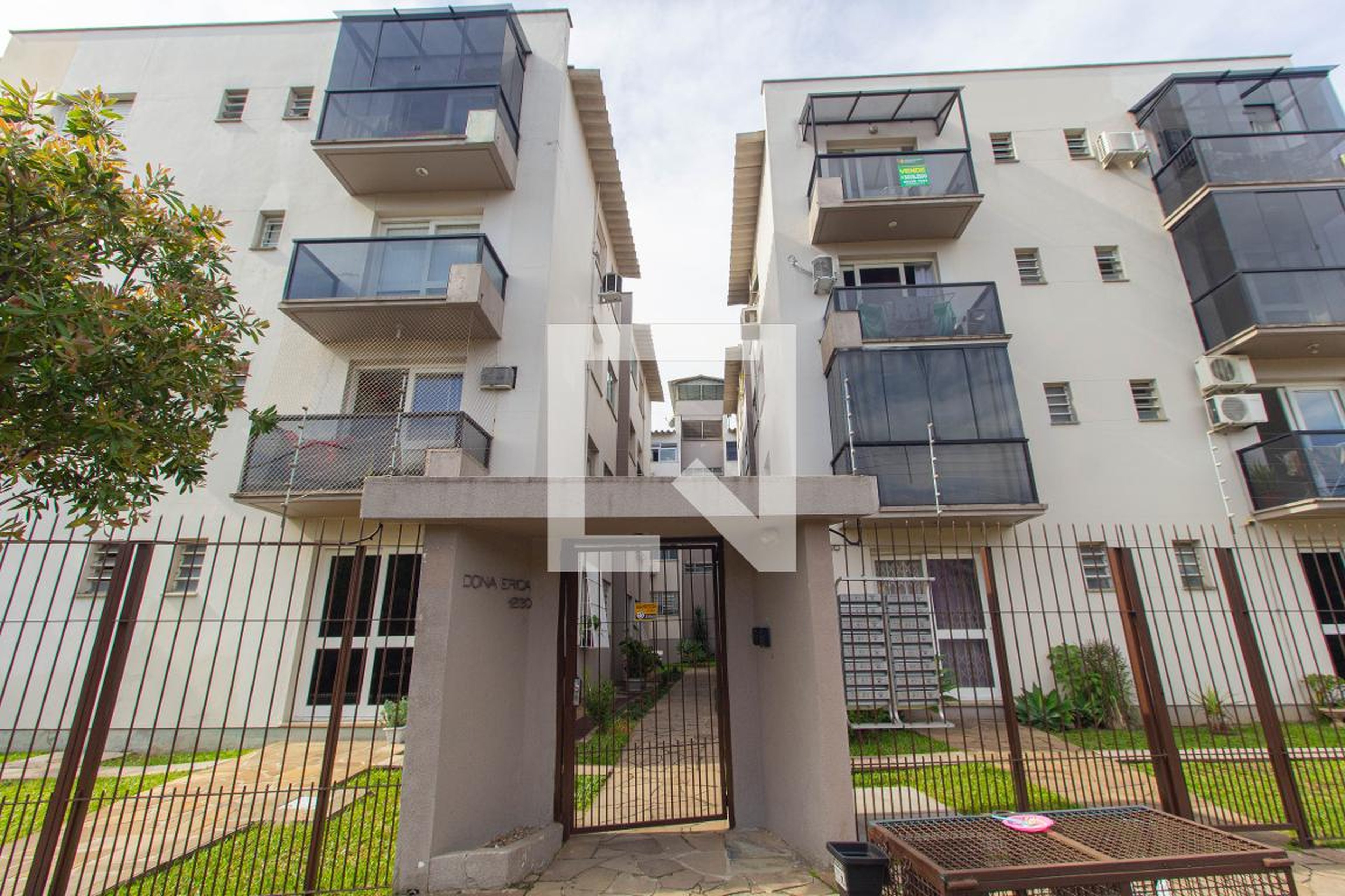 Fachada Condomínio em Avenida das Nações, 1230