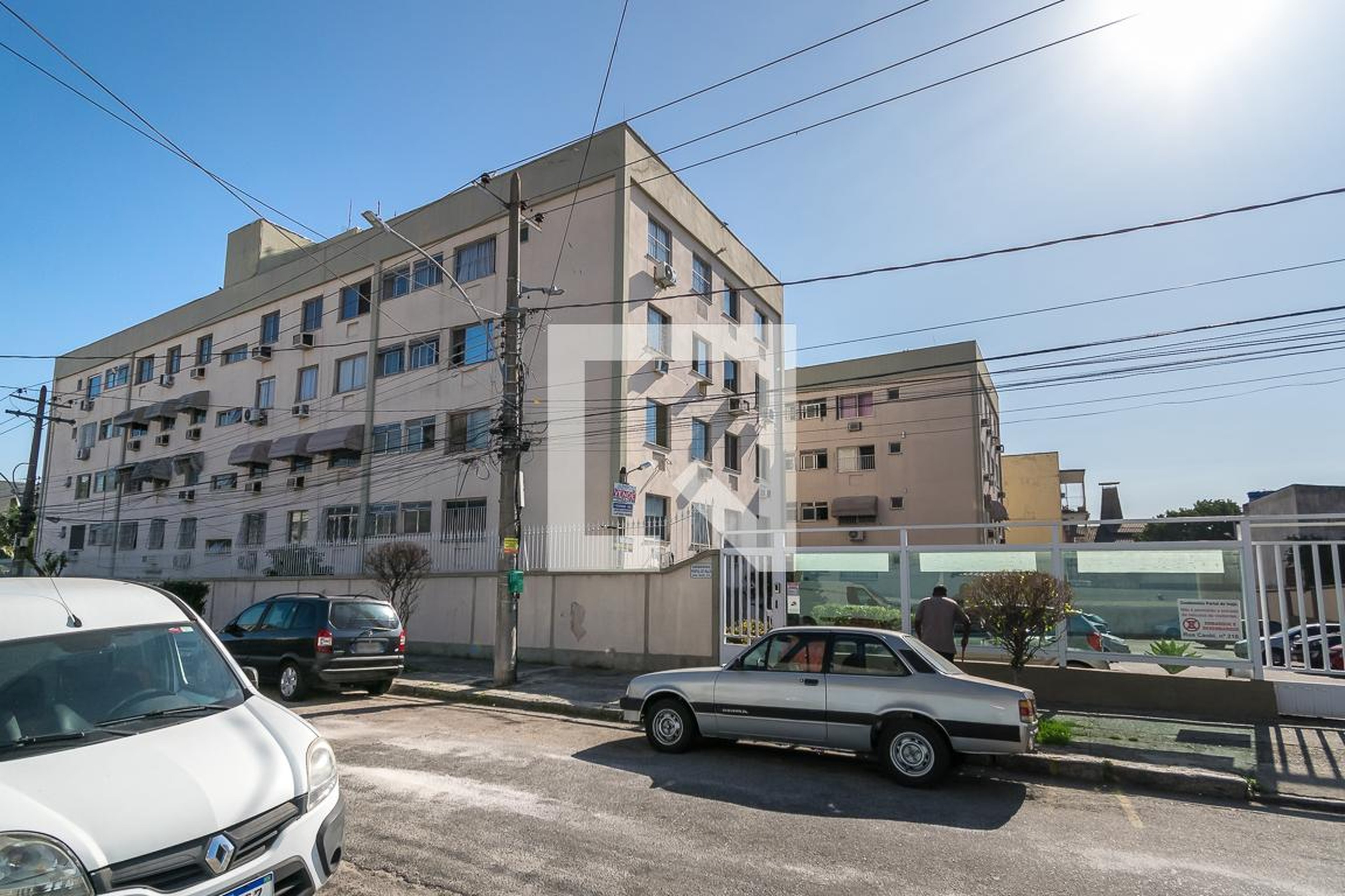 Fachada do Prédio Condomínio Portal do Irajá