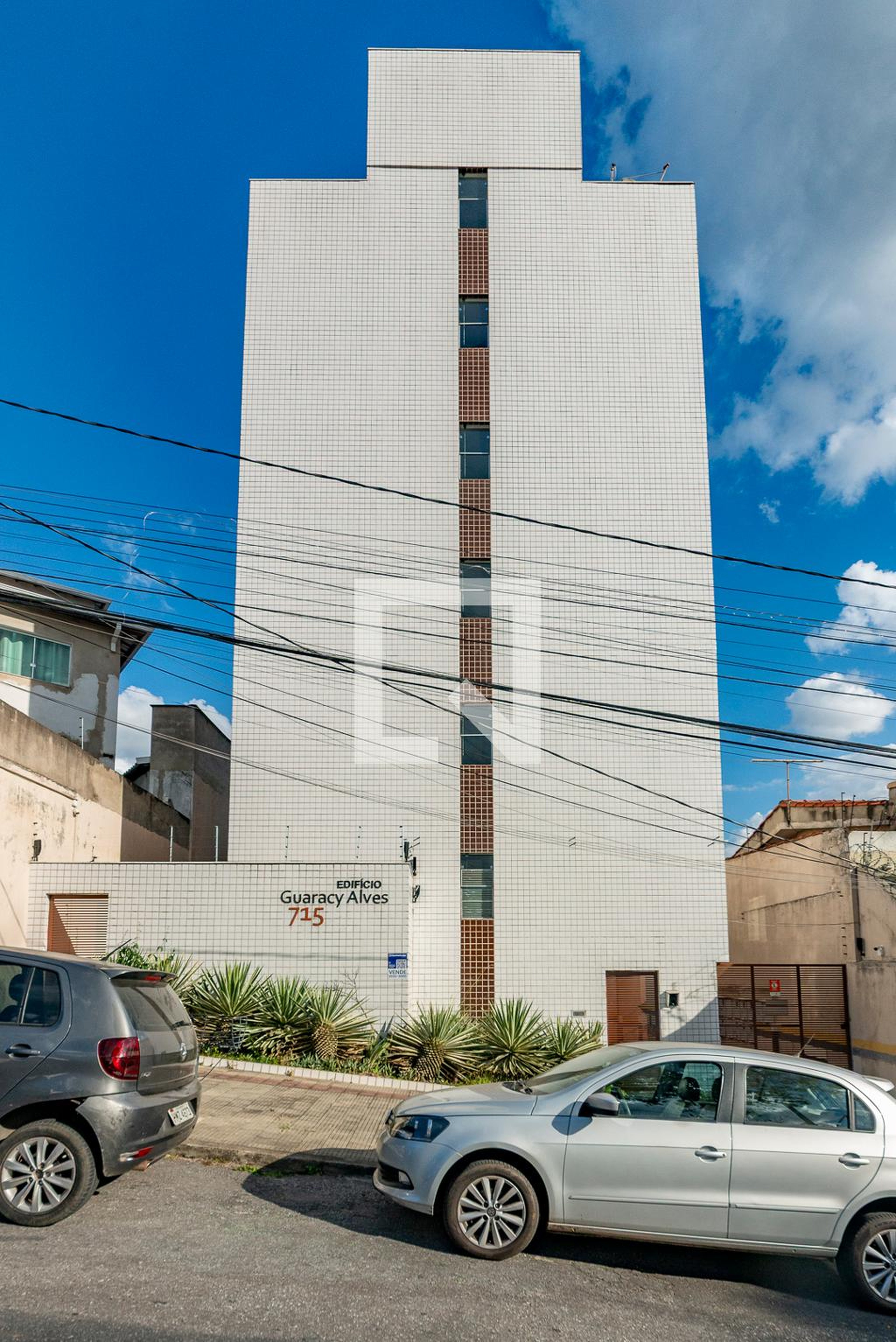 Fachada Condomínio em Rua Frei Orlando, 715