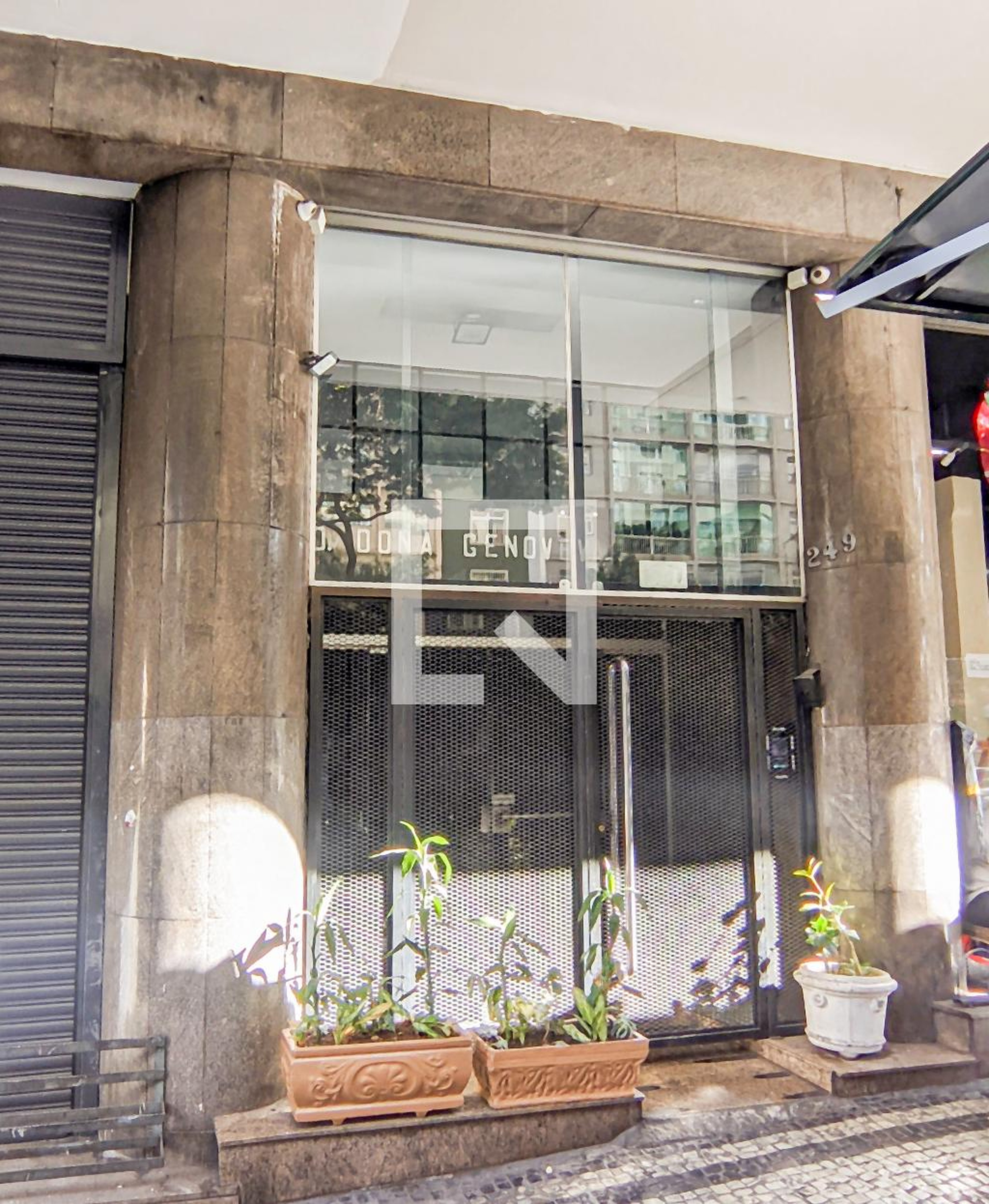 Fachada Condomínio Edgard Alves Rodrigues Junior