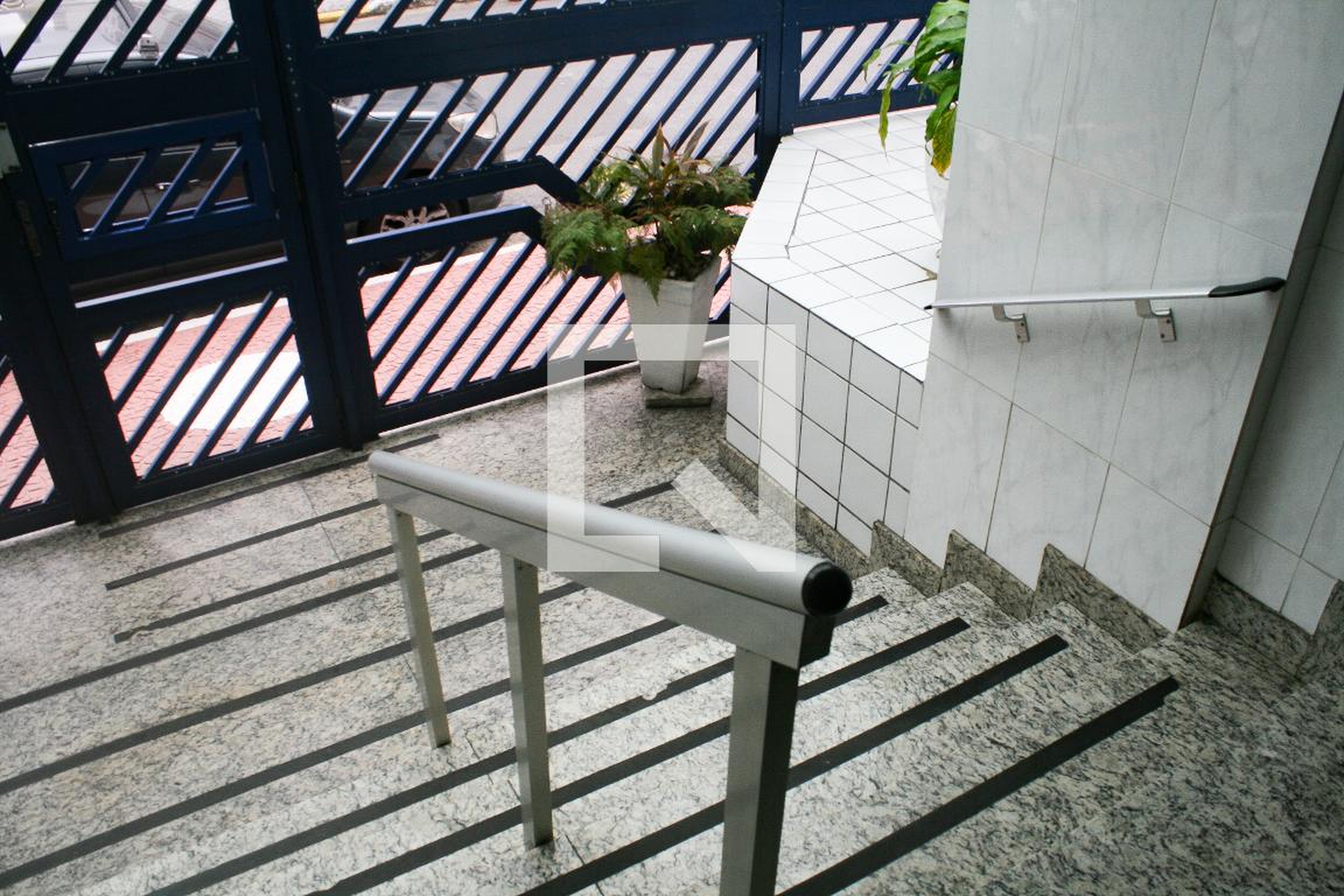 Hall de entrada - Edfício Residencial Paranaiba