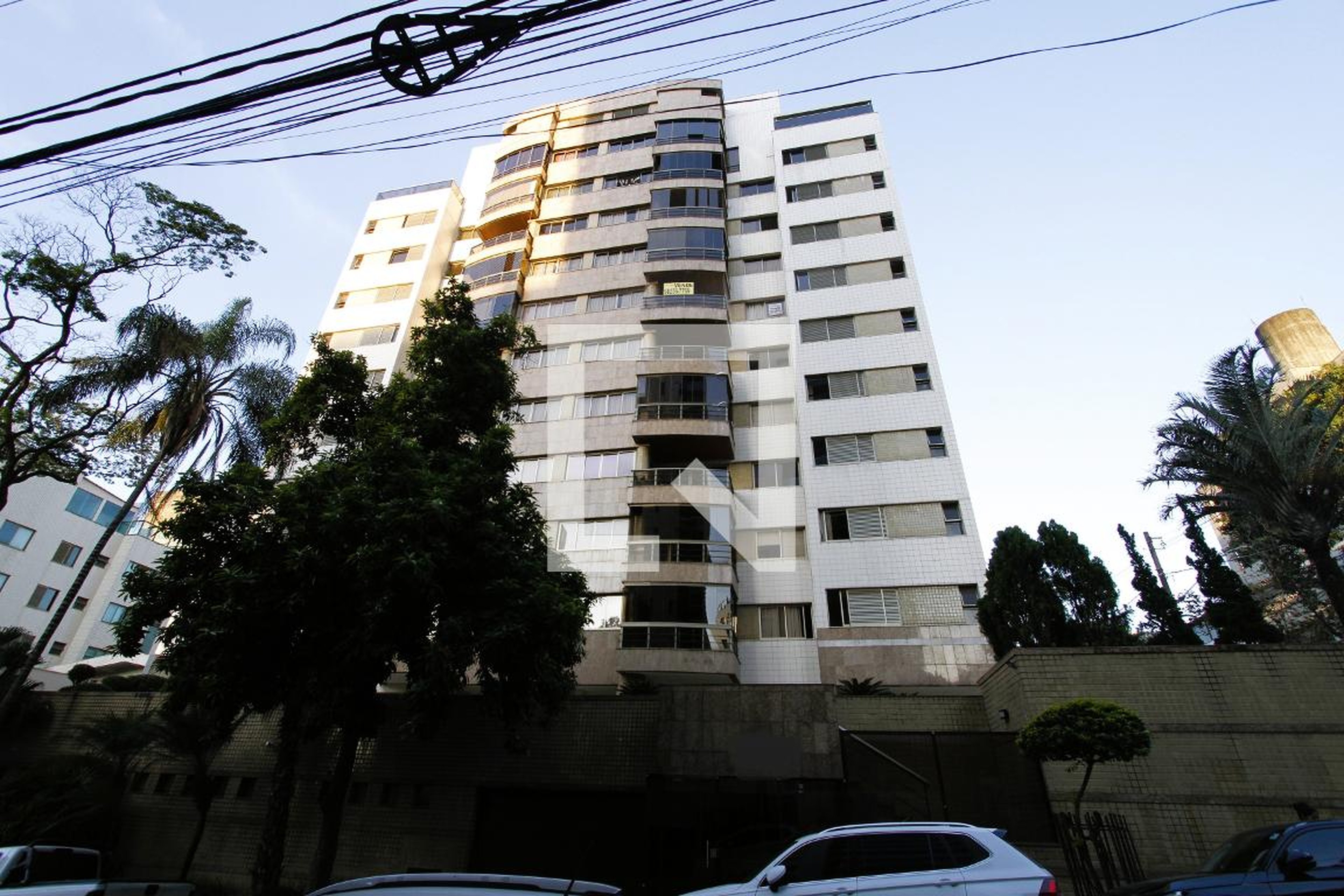 Fachada do Prédio Condomínio em Rua Cônego Rocha Franco, 133